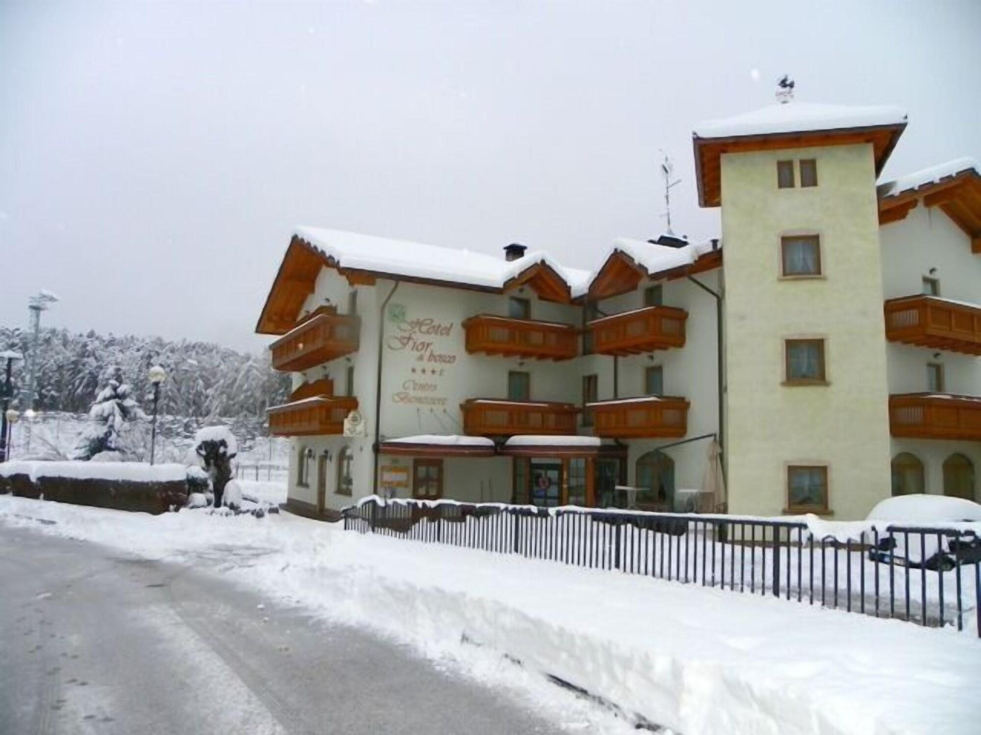 Varios Hotel Fior di Bosco