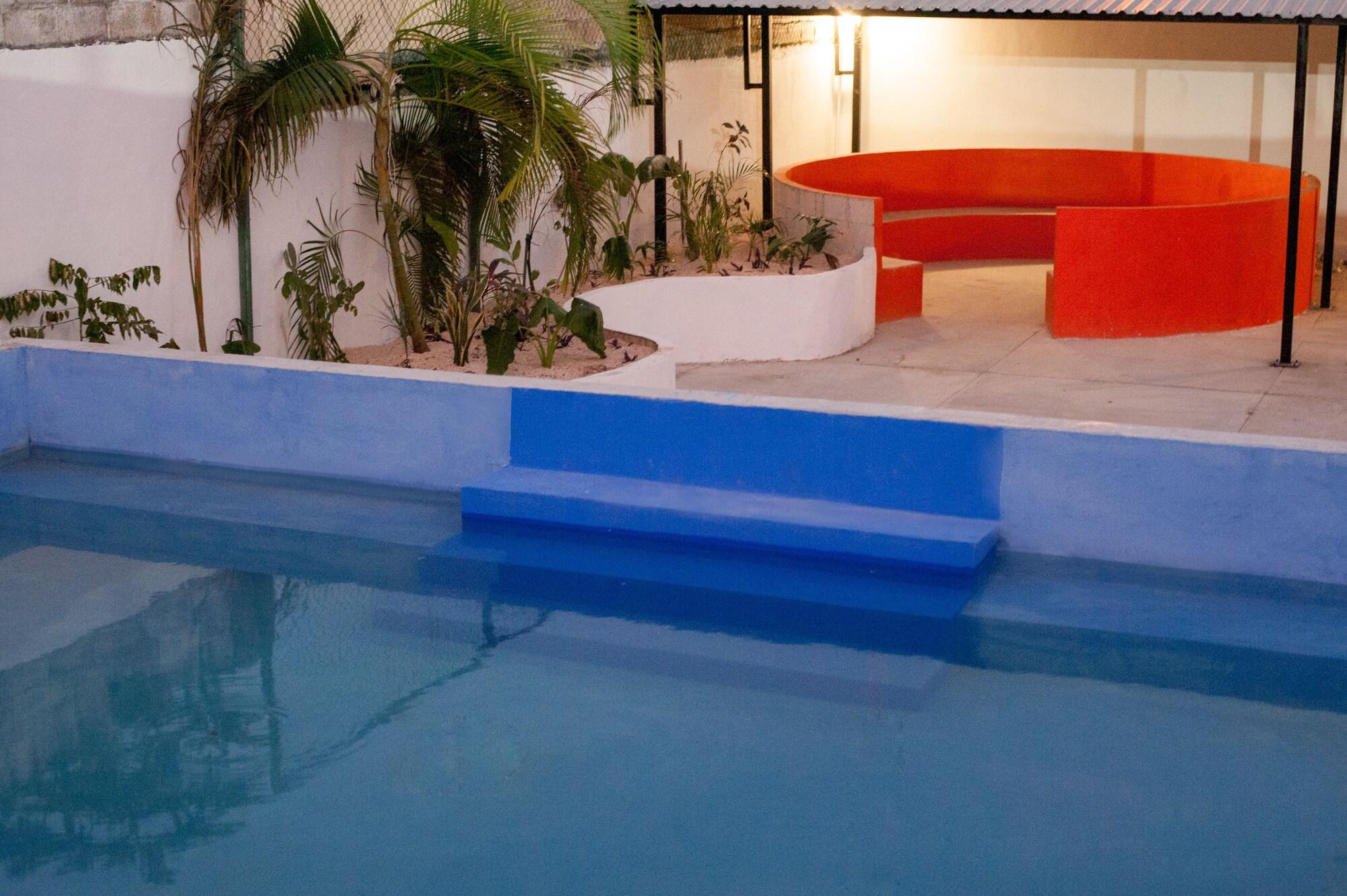 Varios Coco Hostel