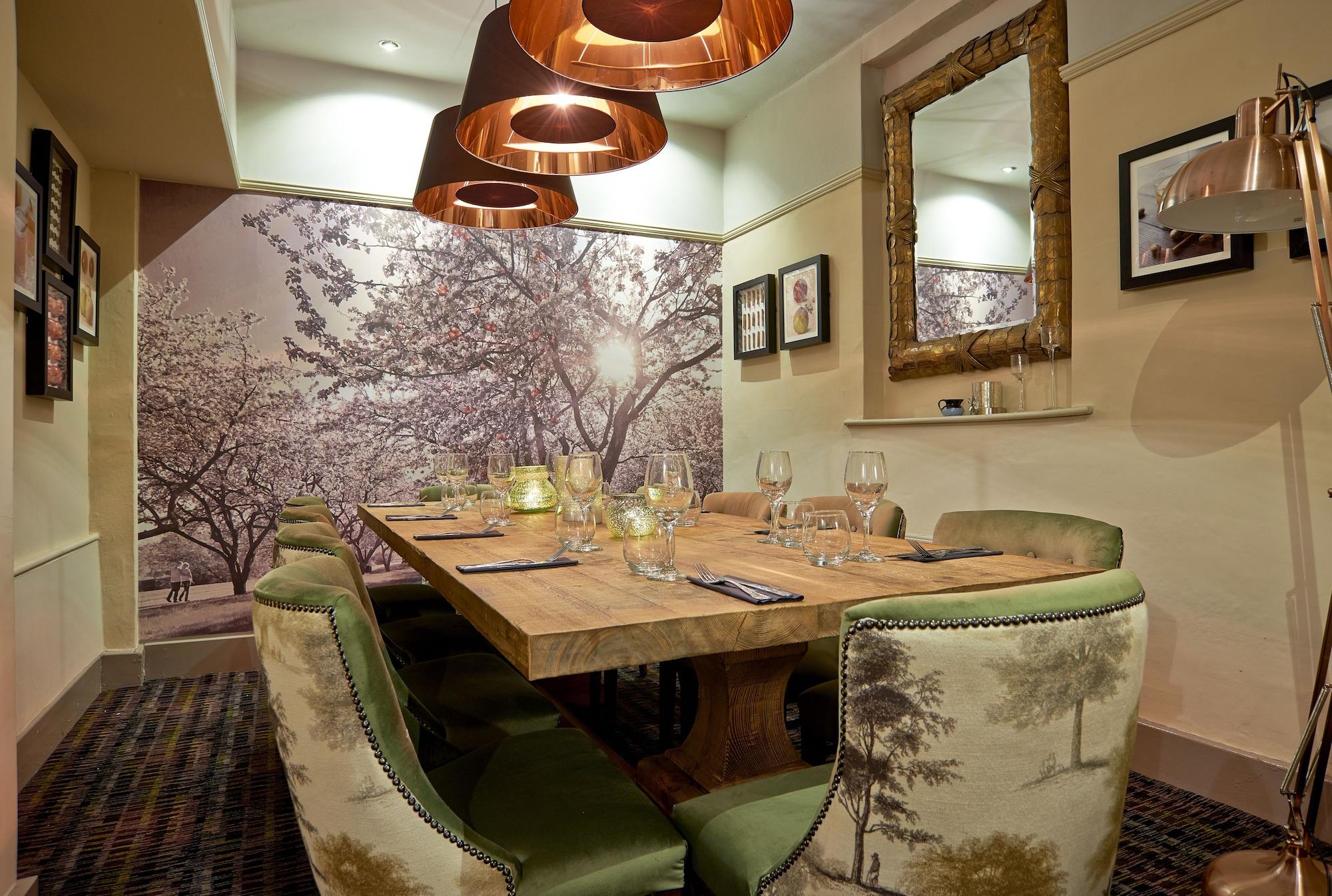 Restaurant Angel Inn Hotel