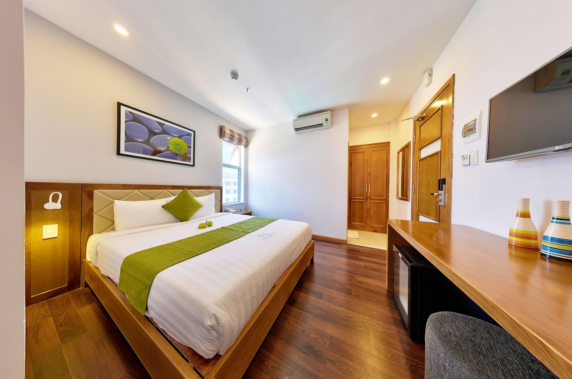 Playa Richico Apartments And Hotel