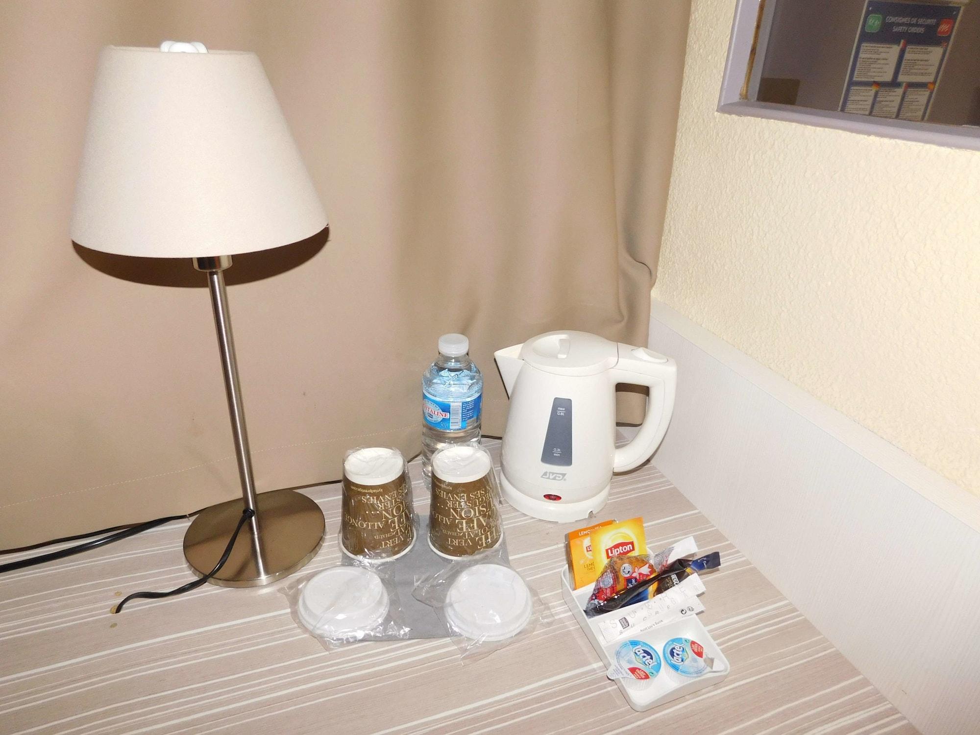 Set de Habitación KYRIAD BELLEGARDE - Genève