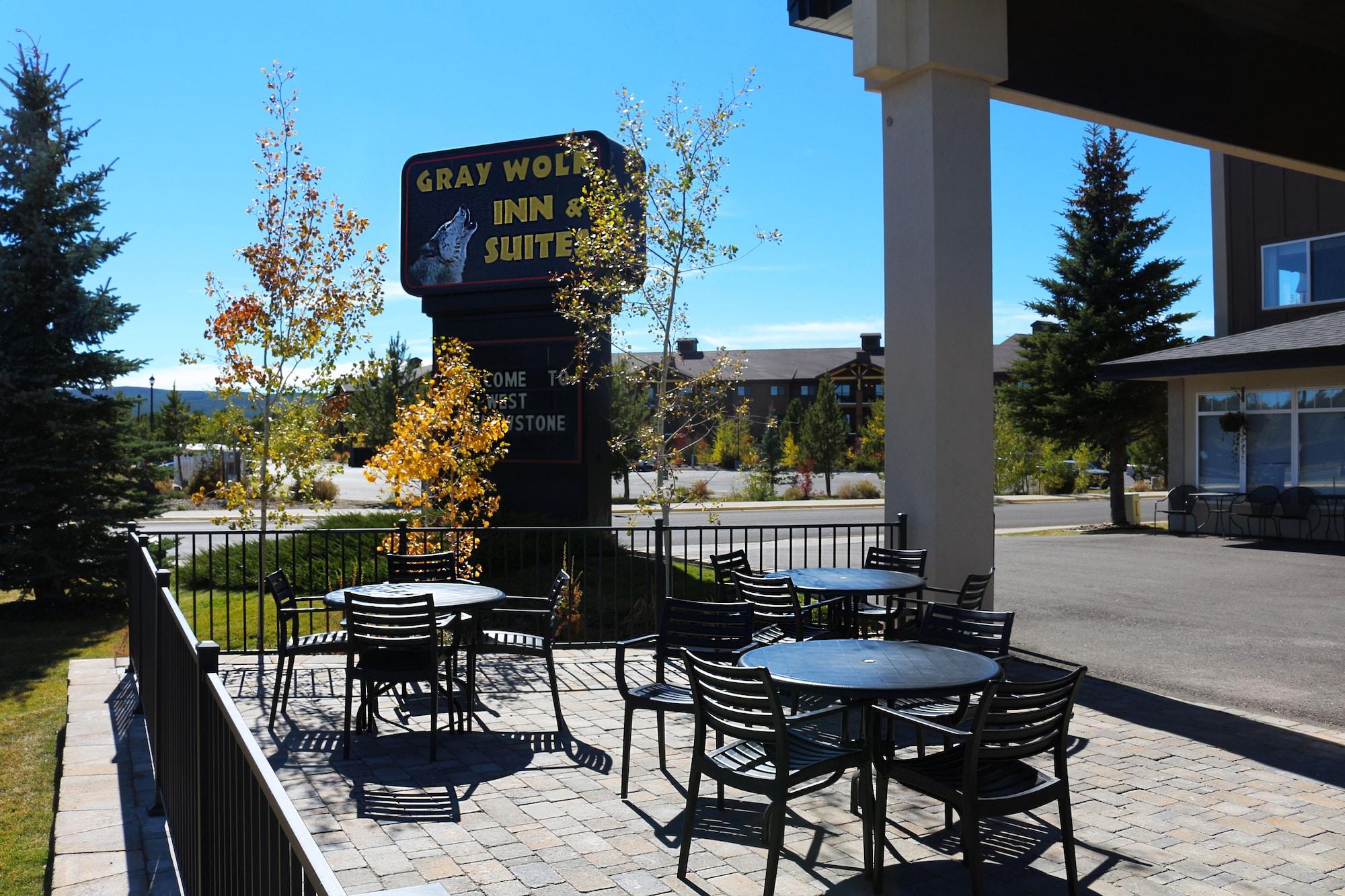 Restaurant Gray Wolf Inn & Suites