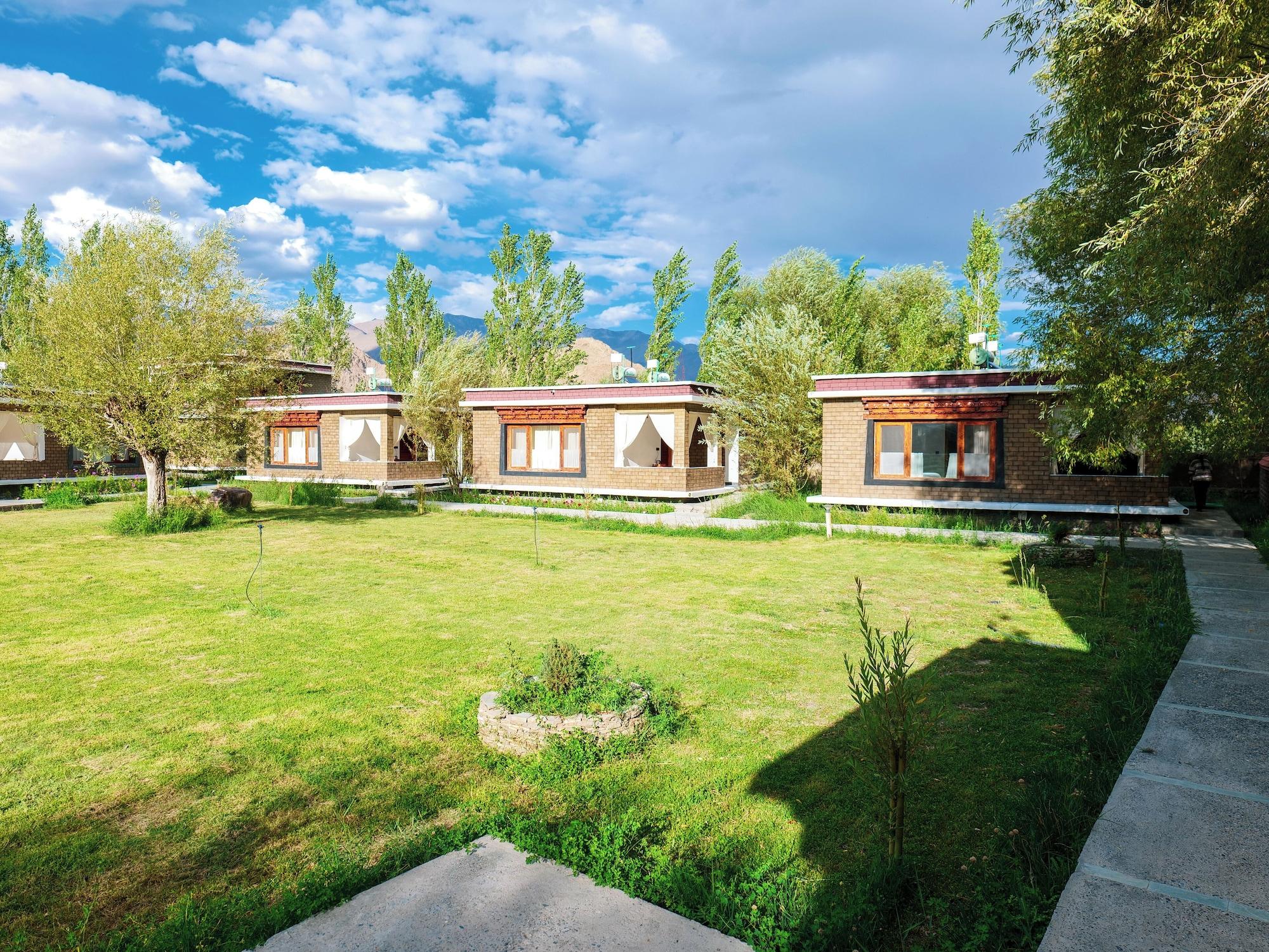 Vista Exterior Le Mentok Wellness Resort