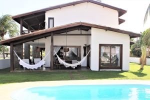 Alquiler Vacacional - Beach house - 2 plots / 4 suites / large green area / swimming pool / barbecue area