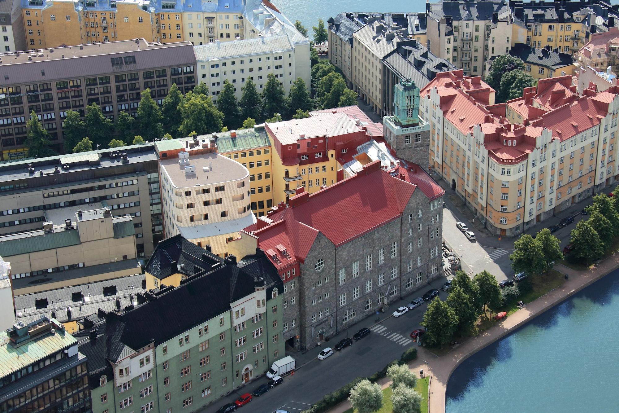 Vista Exterior Scandic Paasi