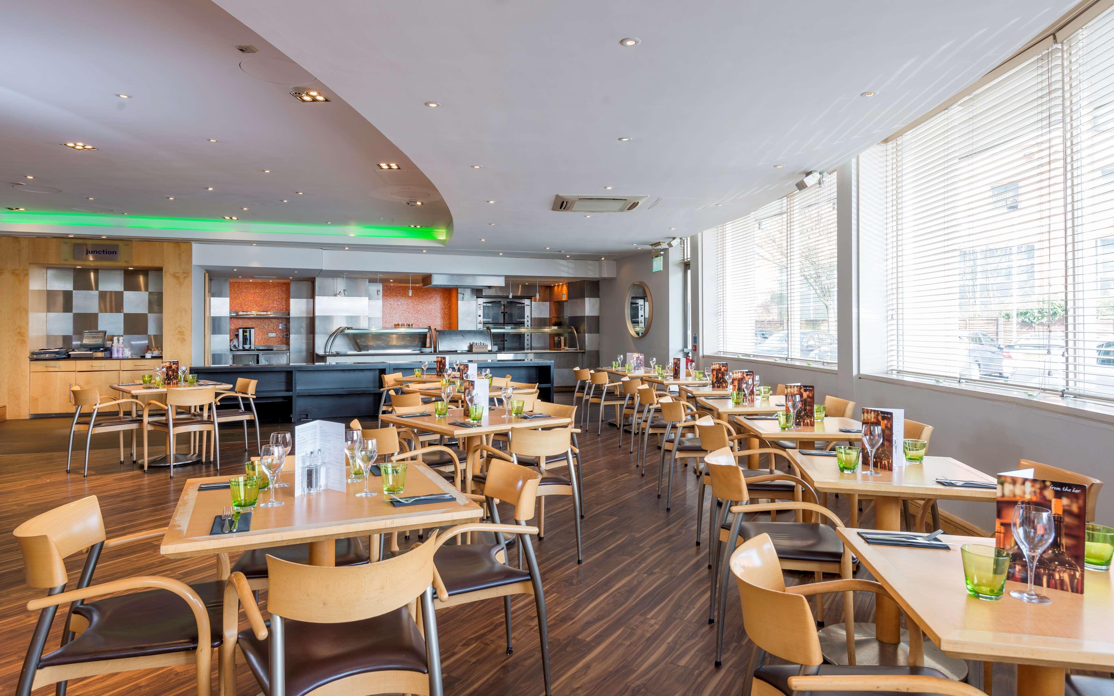 Restaurant Best Western London Heathrow Ariel Hotel