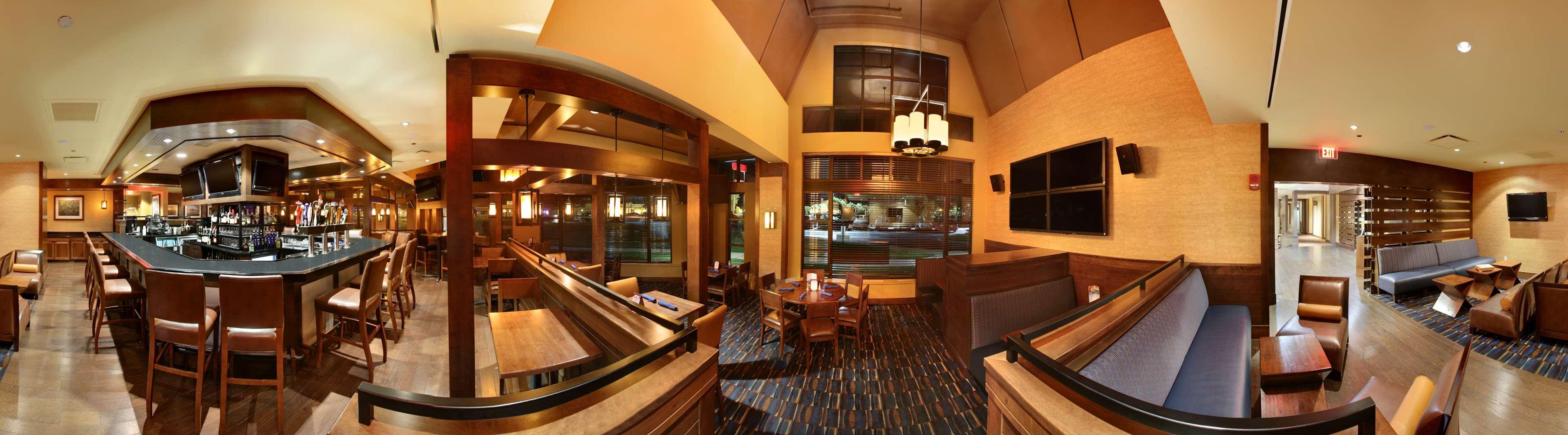 Restaurant DoubleTree by Hilton Hotel Hartford - Bradley