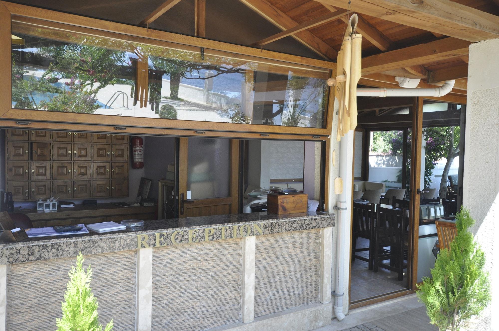 Vista Lobby Ford Hotel - Special Class