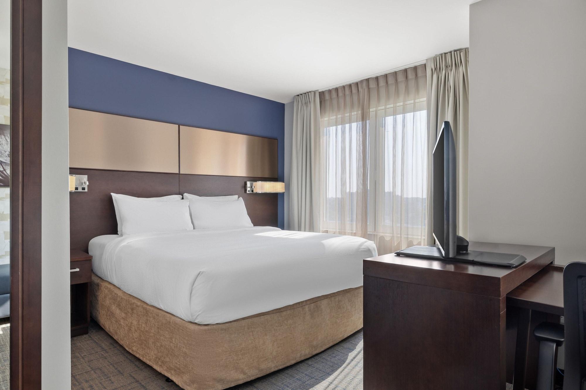 Habitación Residence Inn New York The Bronx At Metro Center Atrium