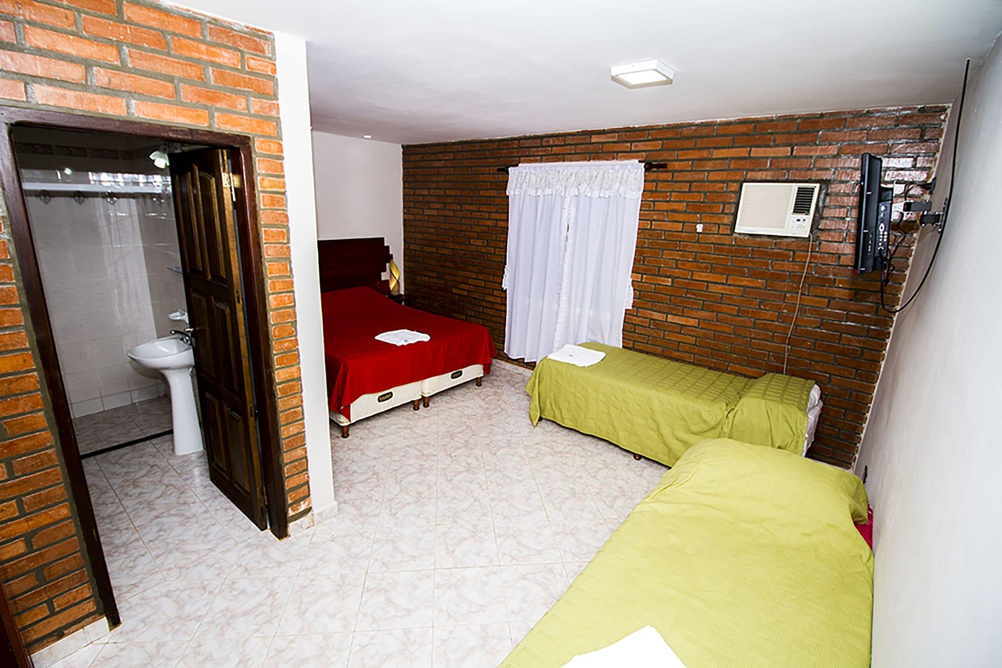 Varios Posada Madre America