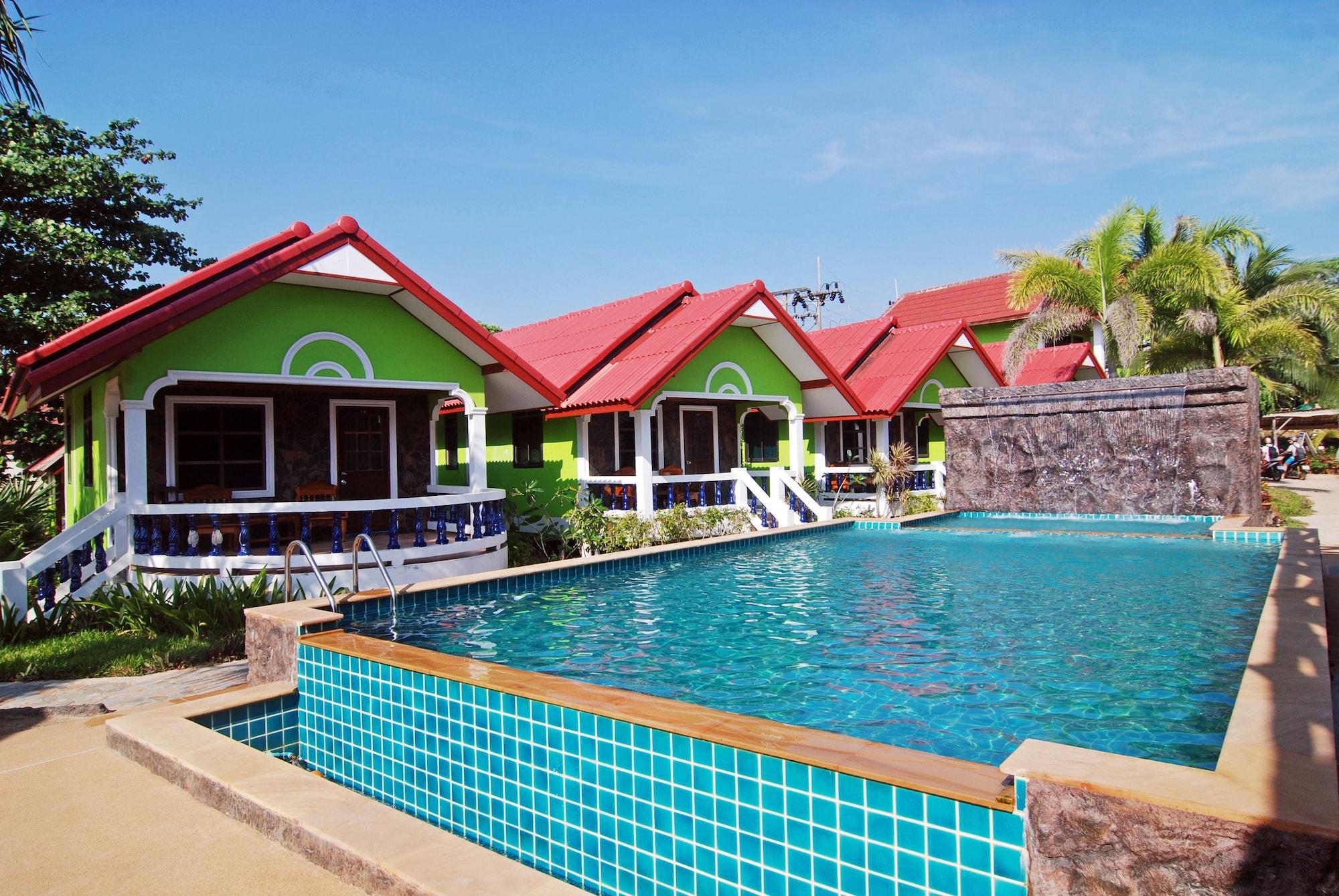 Vista Piscina Lanta Nature Beach Resort