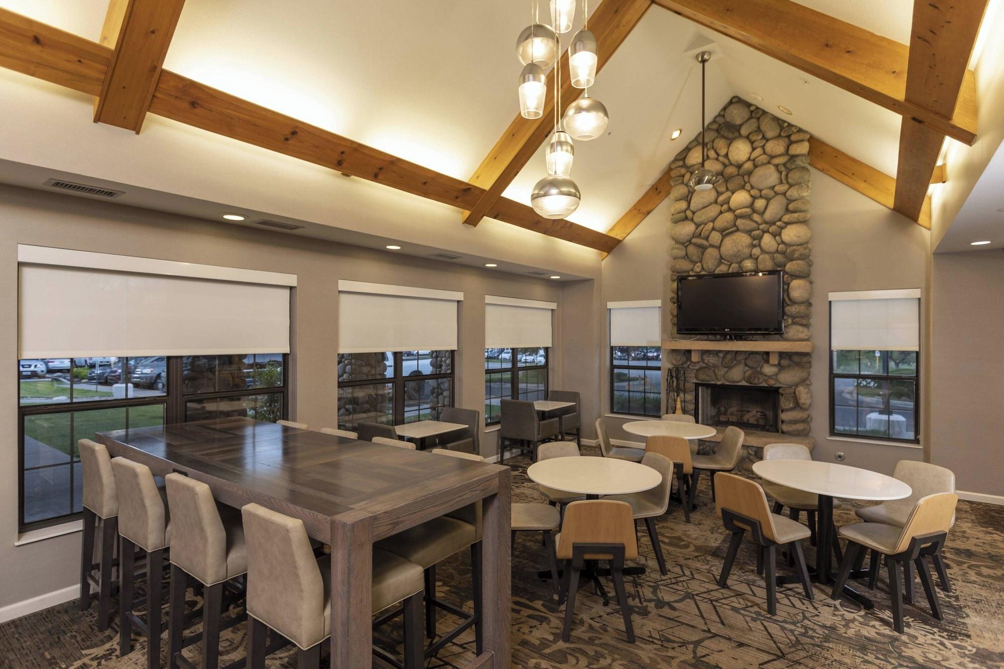 Vista Lobby Residence Inn Durango Downtown