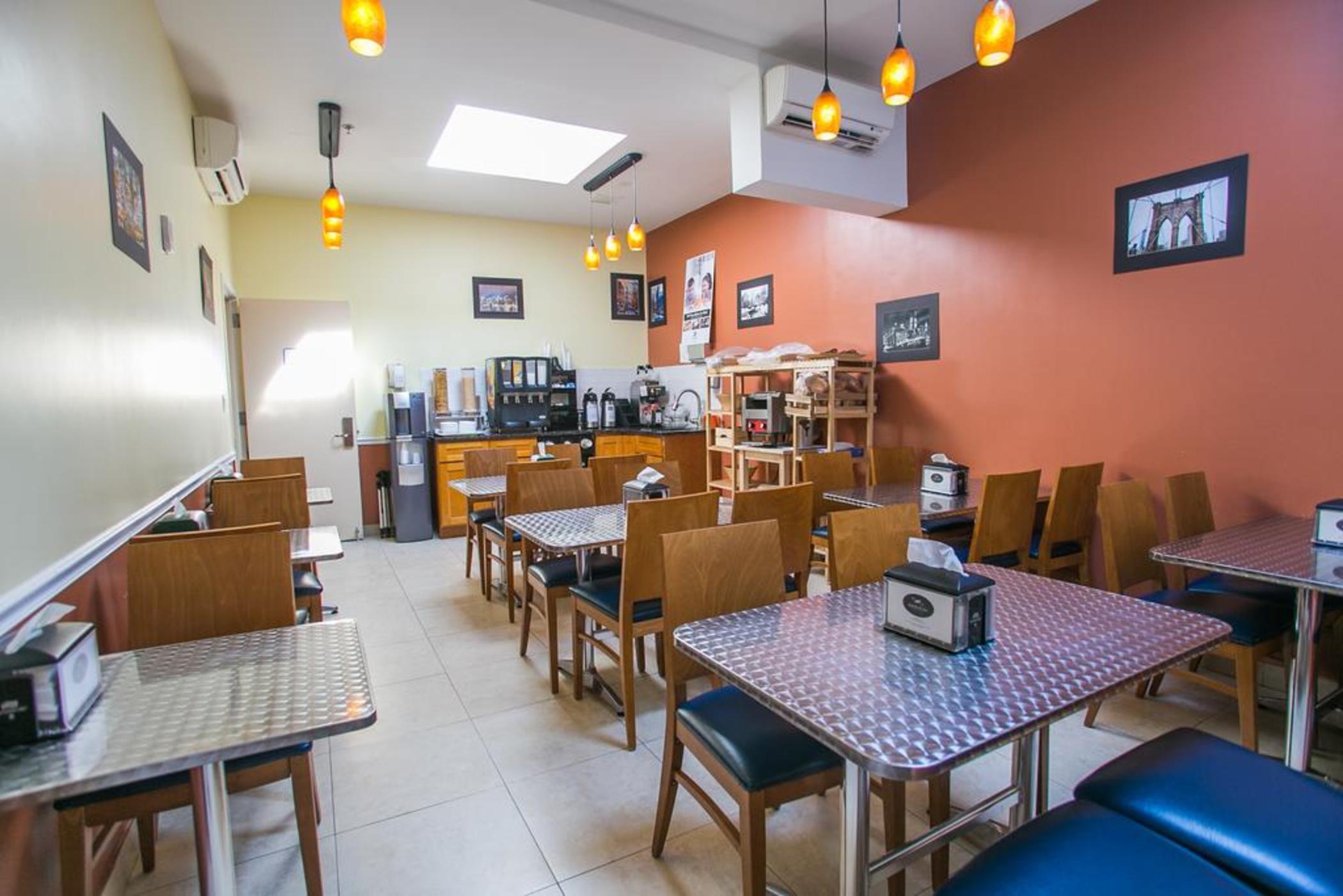 Restaurant Pointe Plaza Hotel