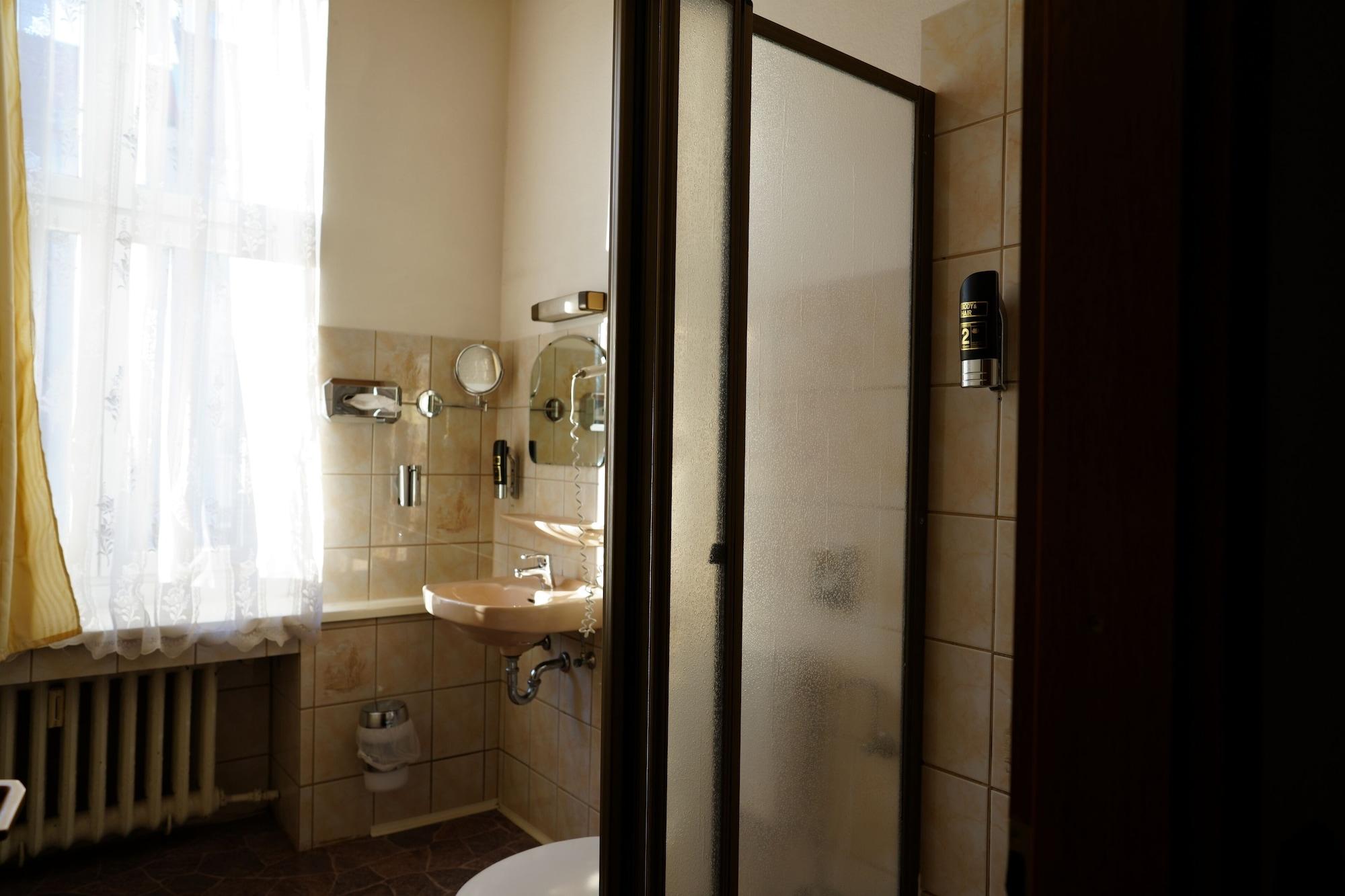 Equipamiento de Habitación Hotel Margrit