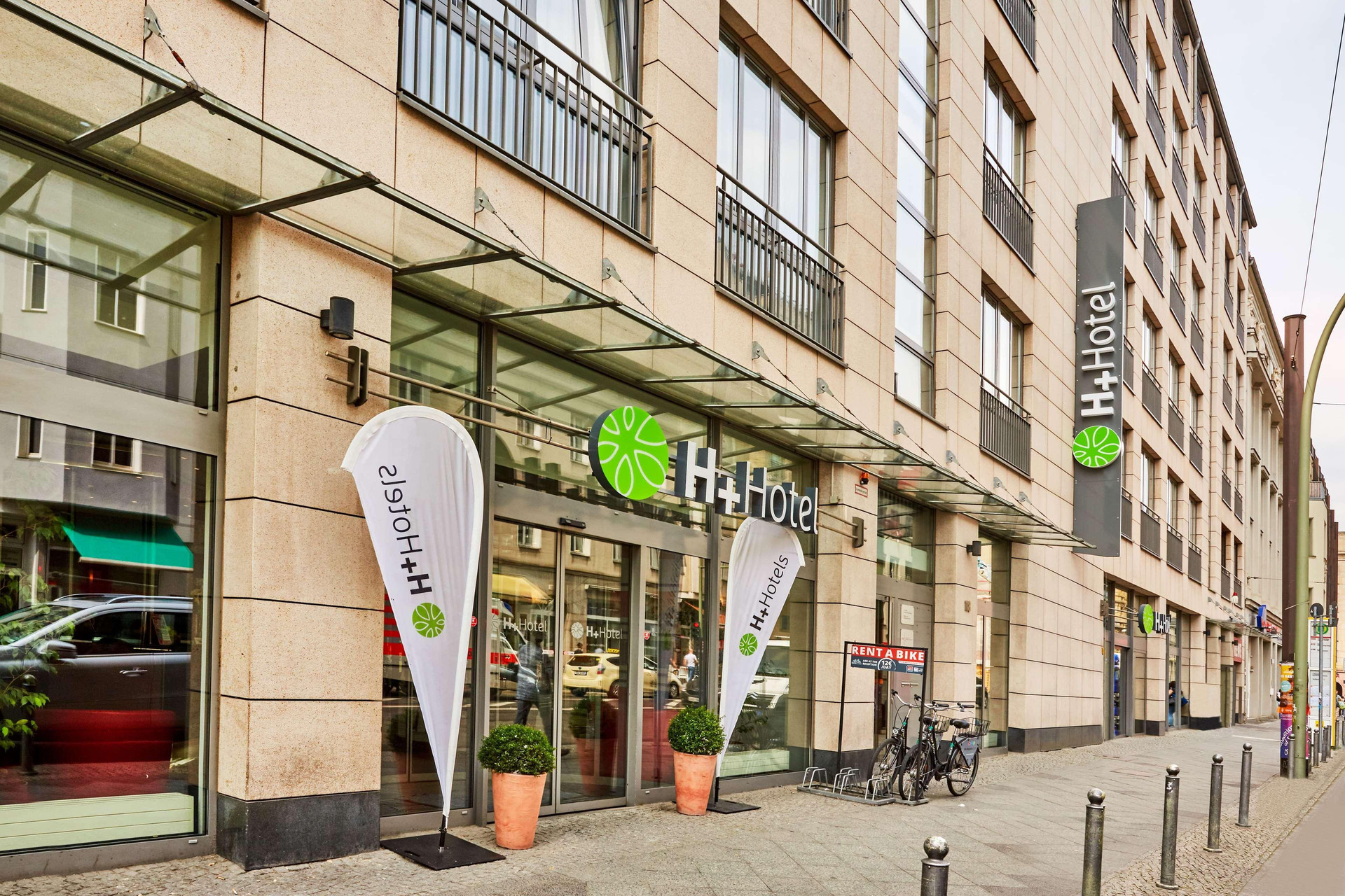 Vista Exterior H+ Hotel Berlin Mitte