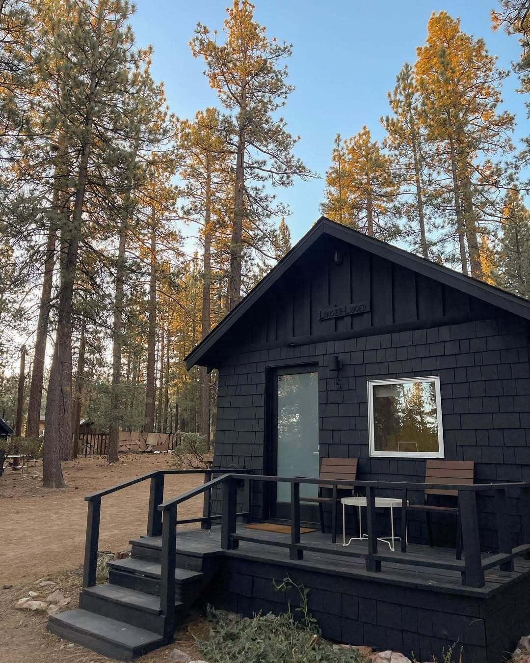 Varios Colorado Lodge