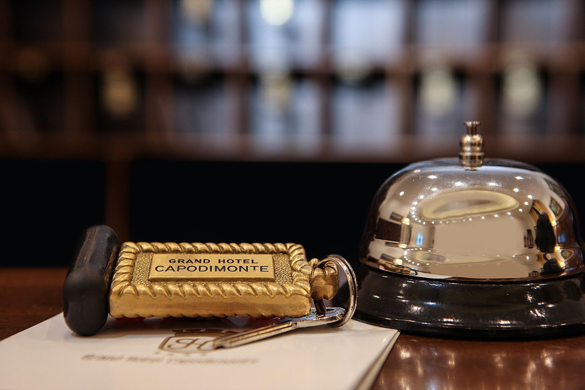 Vista Lobby Grand Hotel Capodimonte