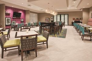 Alojamiento - Hampton Inn Kearney