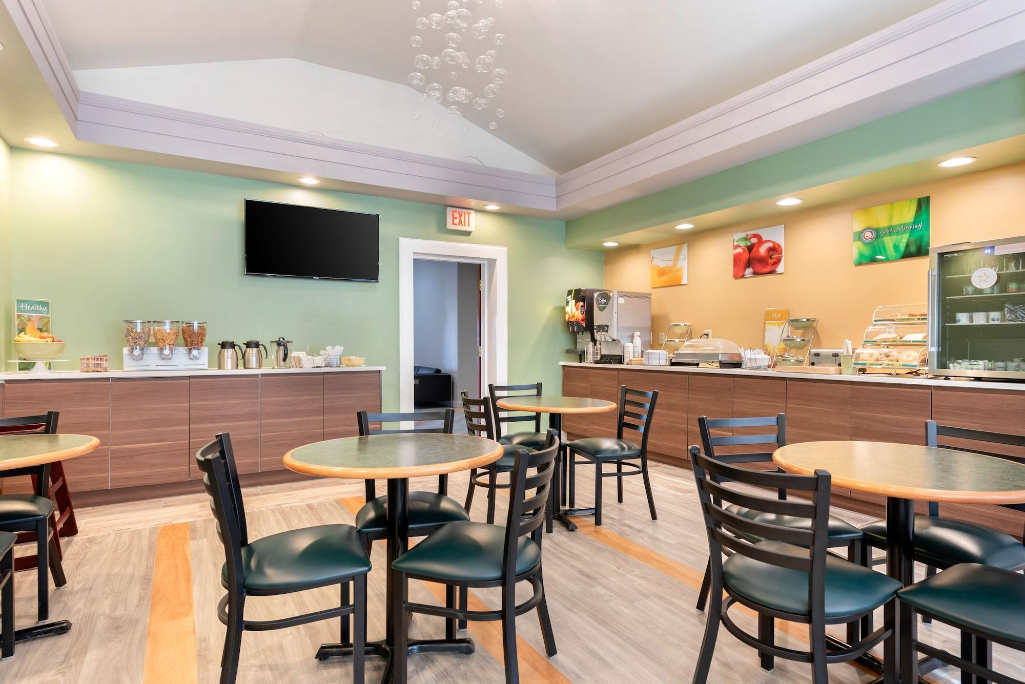 Bar/Salón Quality Inn