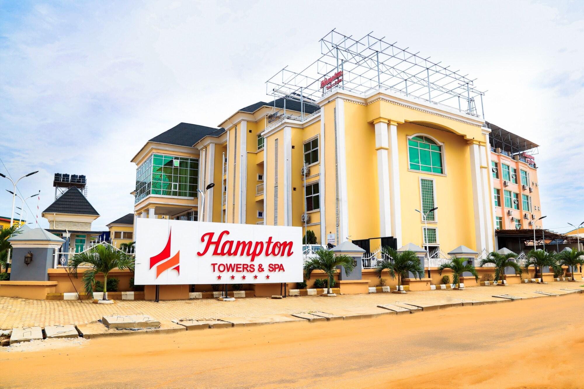 Vista Exterior Hampton Towers and Spa