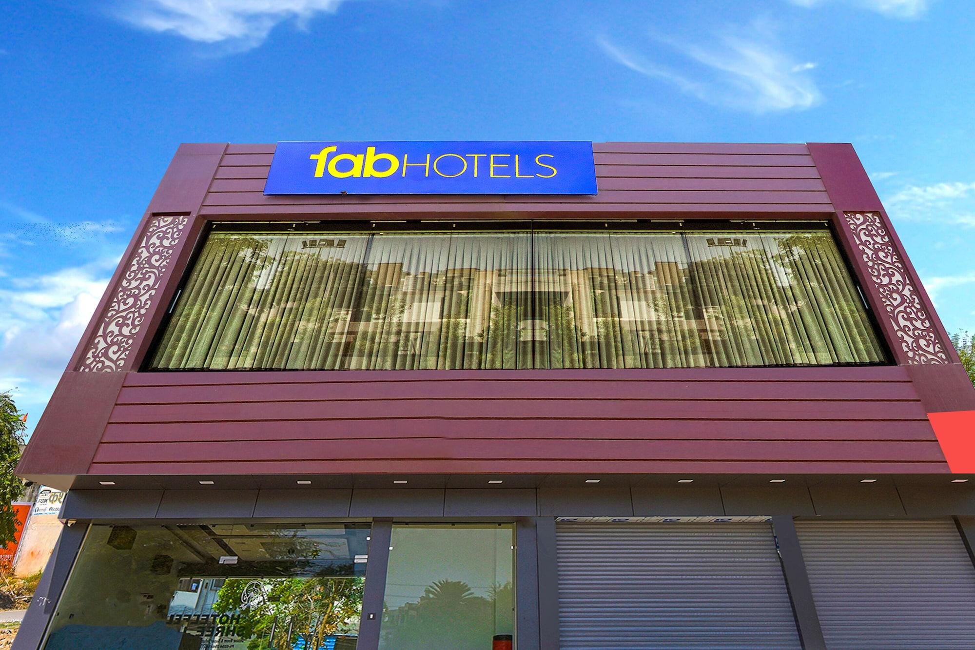 Varios Fabhotel Occazia Palace