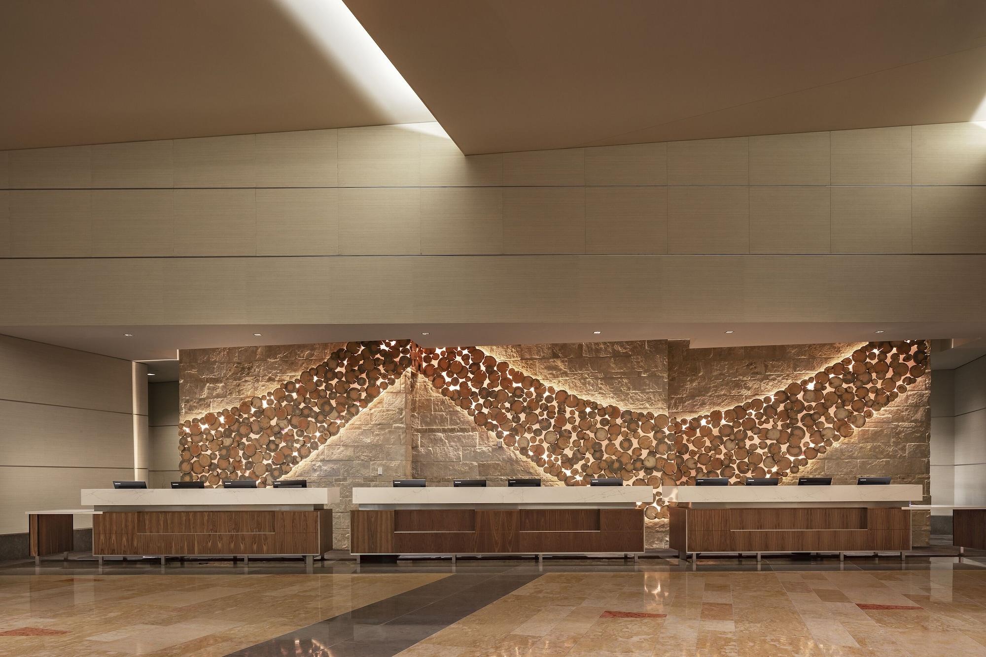 Vista Lobby Hyatt Regency Denver at Colorado Convention Center