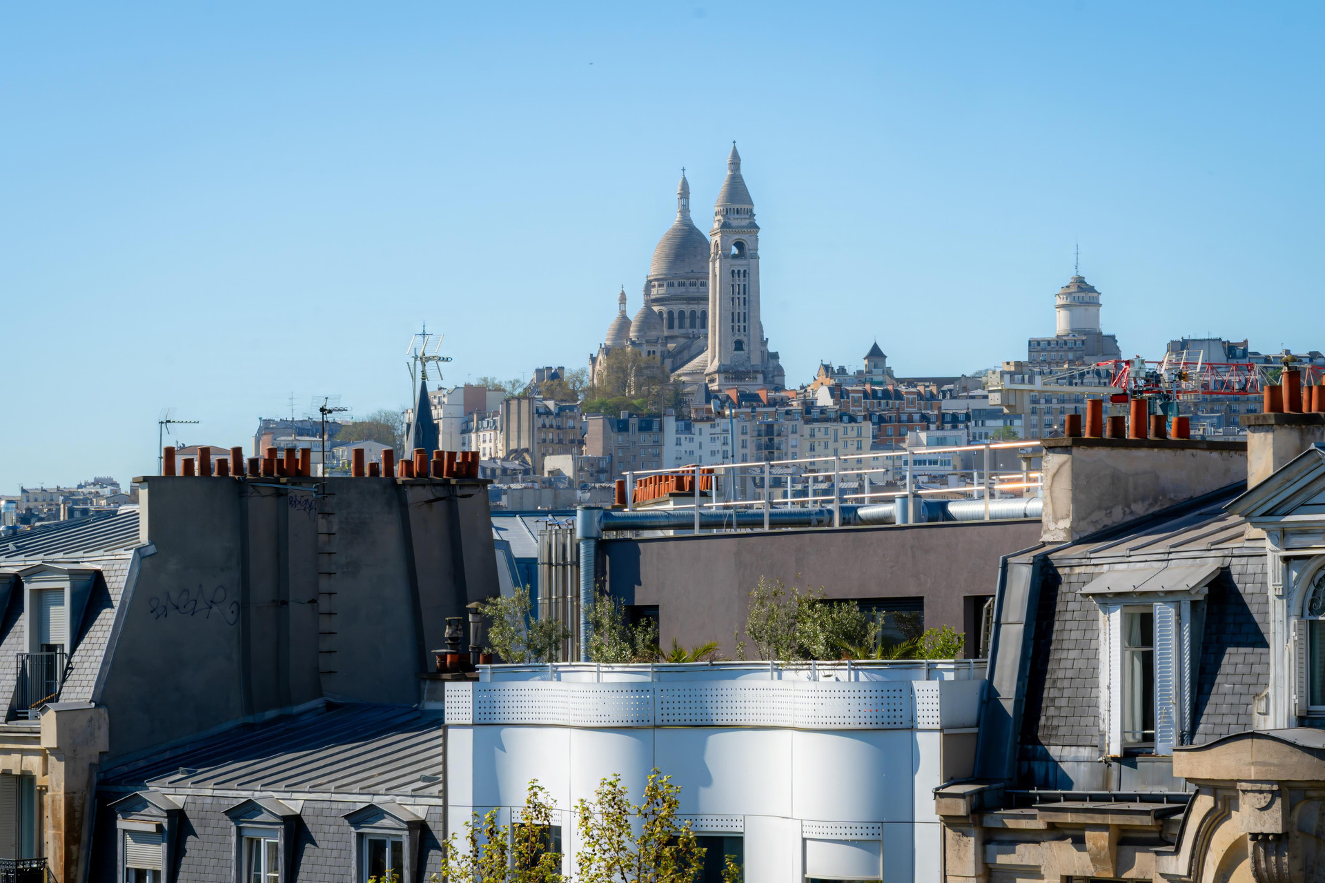 Vista Exterior ibis Paris Ornano Montmartre Nord 18ème