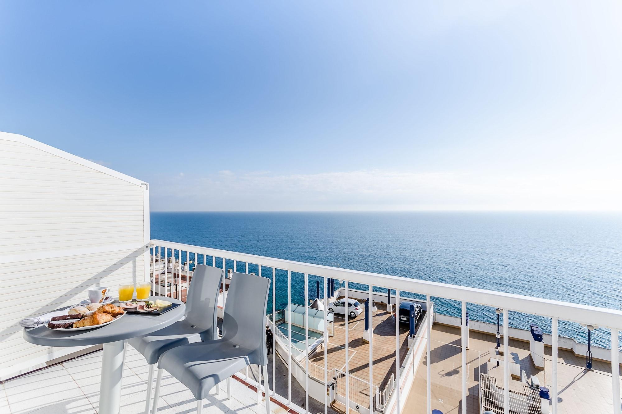 Varios Hotel Gran Sol