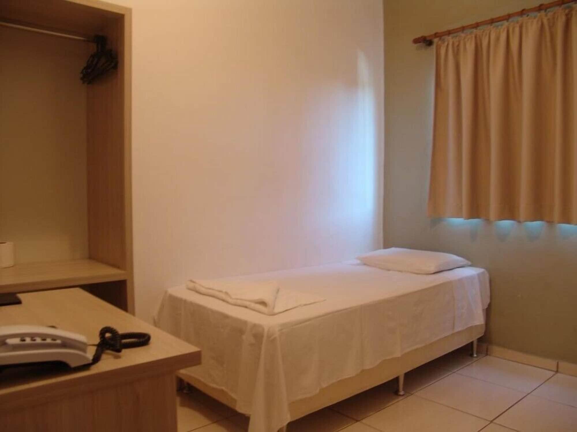 Habitación Hotel Fatti