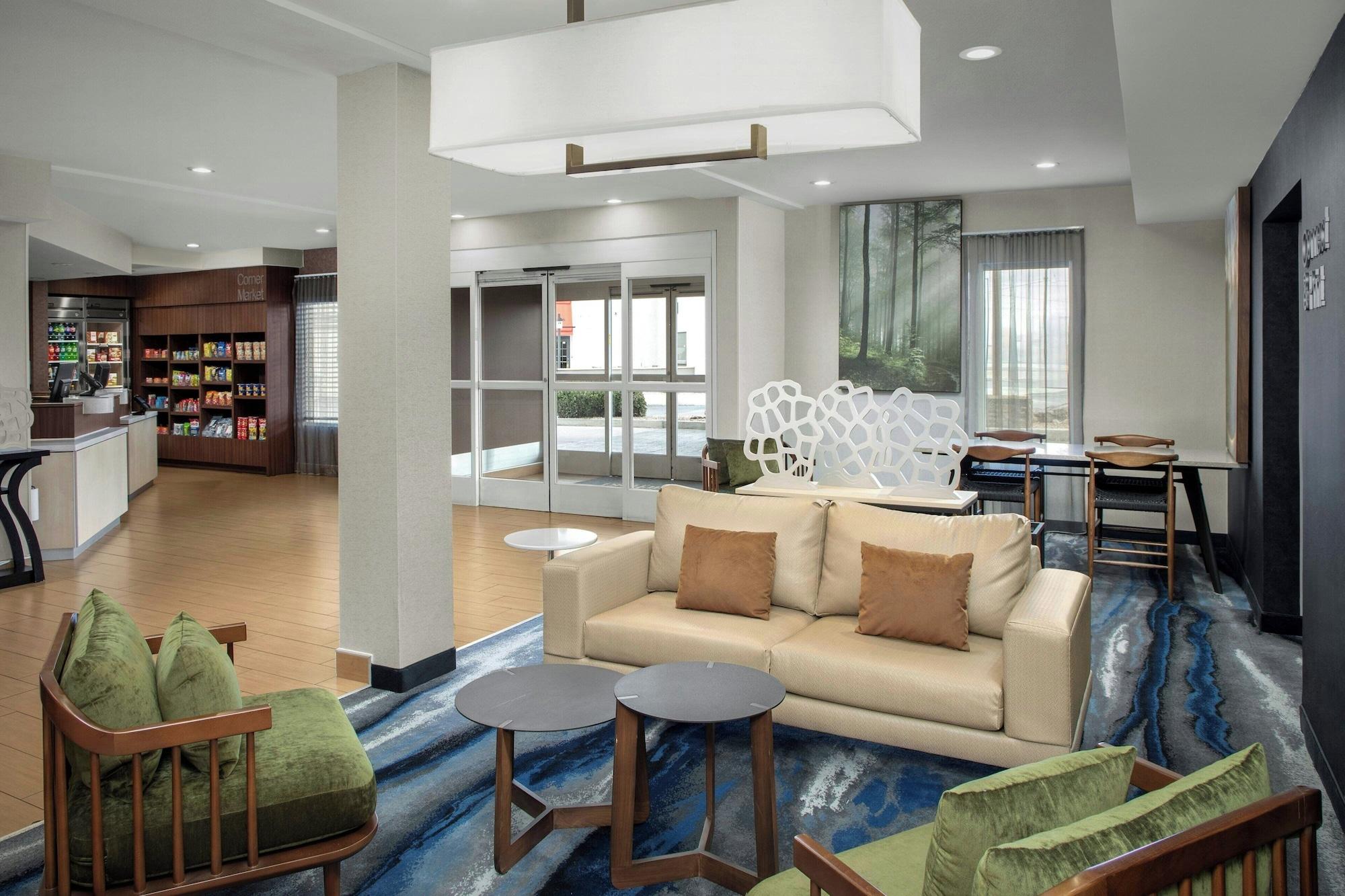 Vista Lobby Fairfield Inn & Suites by Marriott Albuquerque Airport