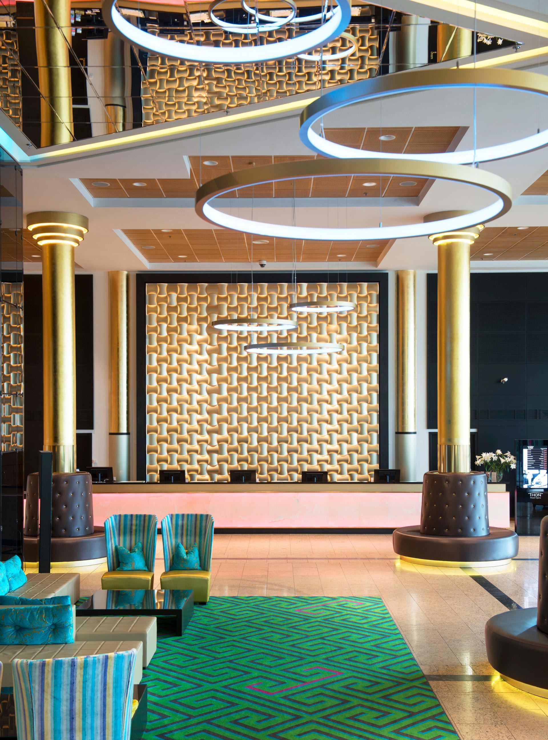 Vista Lobby Thon Hotel Opera