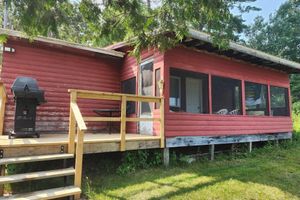 Alquiler Temporario - 2 bedroom lakefront cabin on Crow Lake #6 Bull Moose Lodge