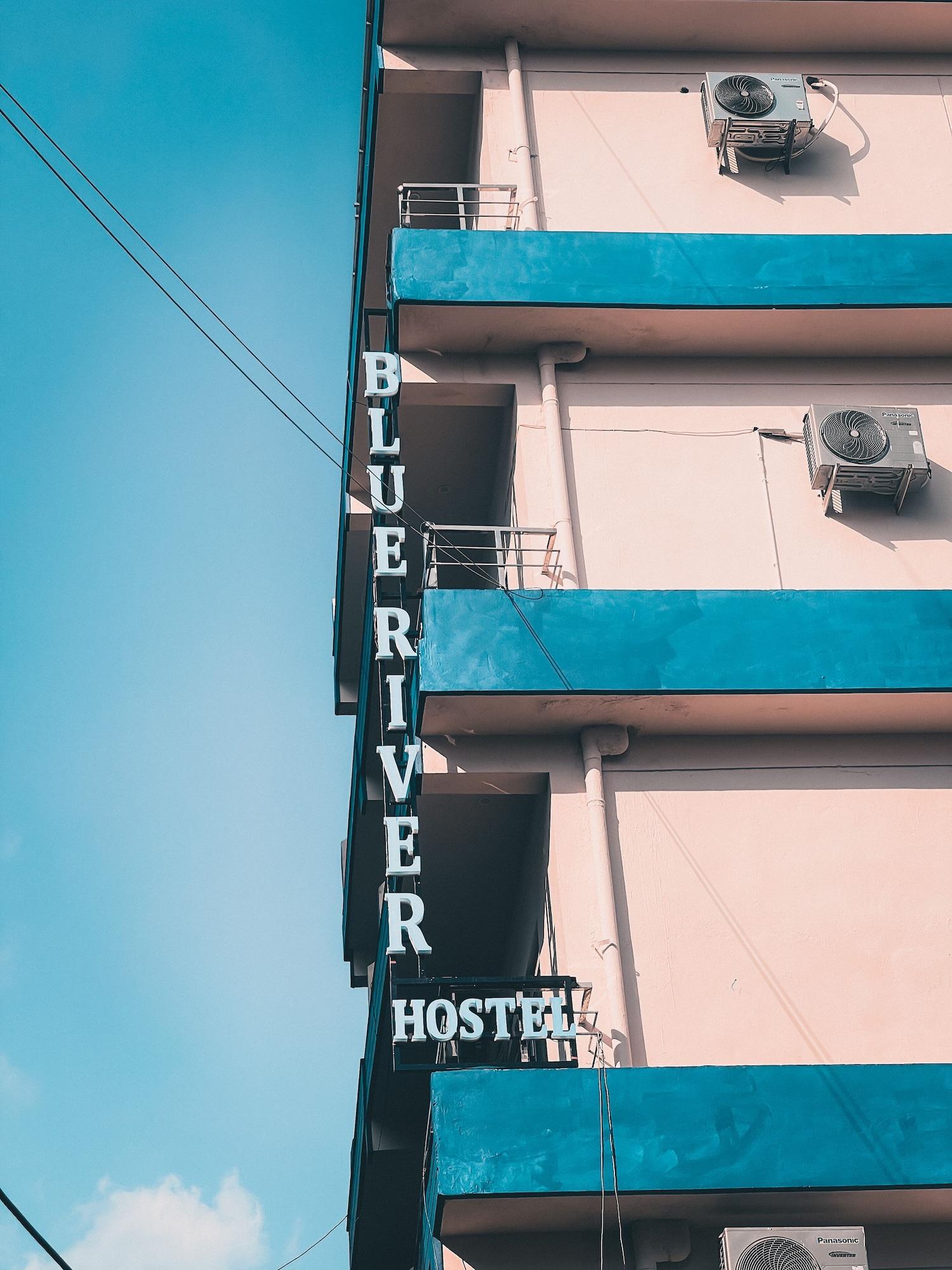 Vista Exterior Blue River Hostel