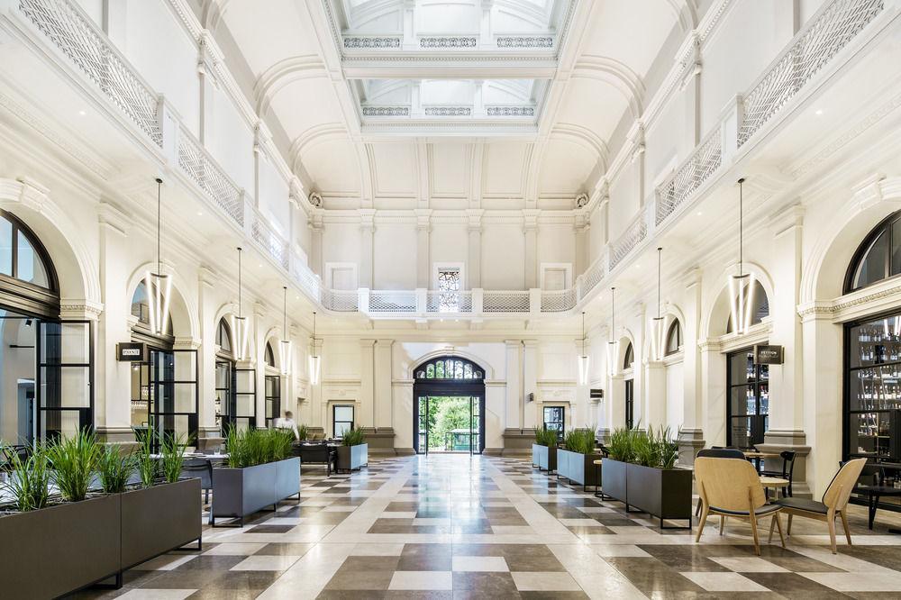 Vista Lobby COMO The Treasury