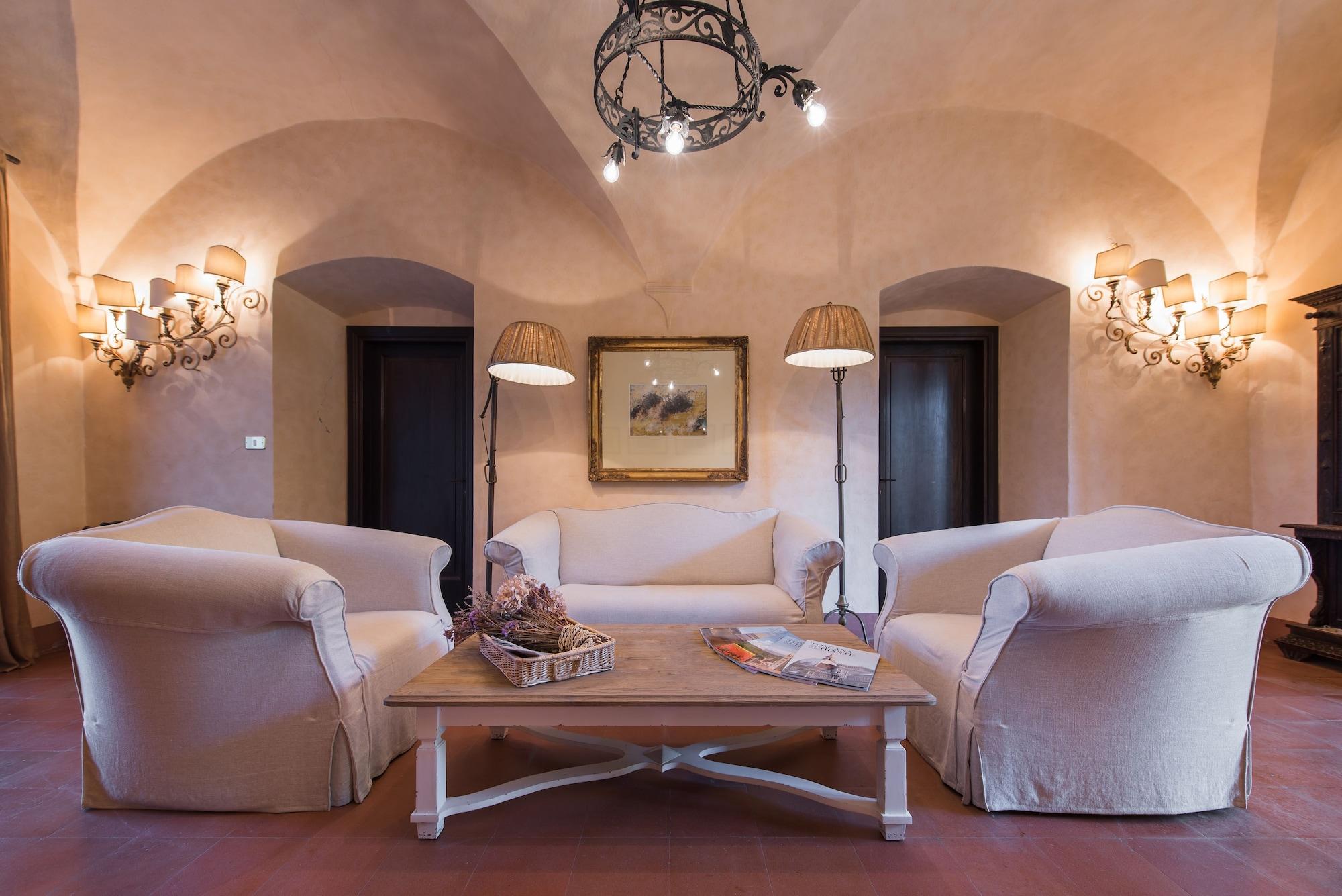 Vista Lobby Borgo di Pietrafitta Relais