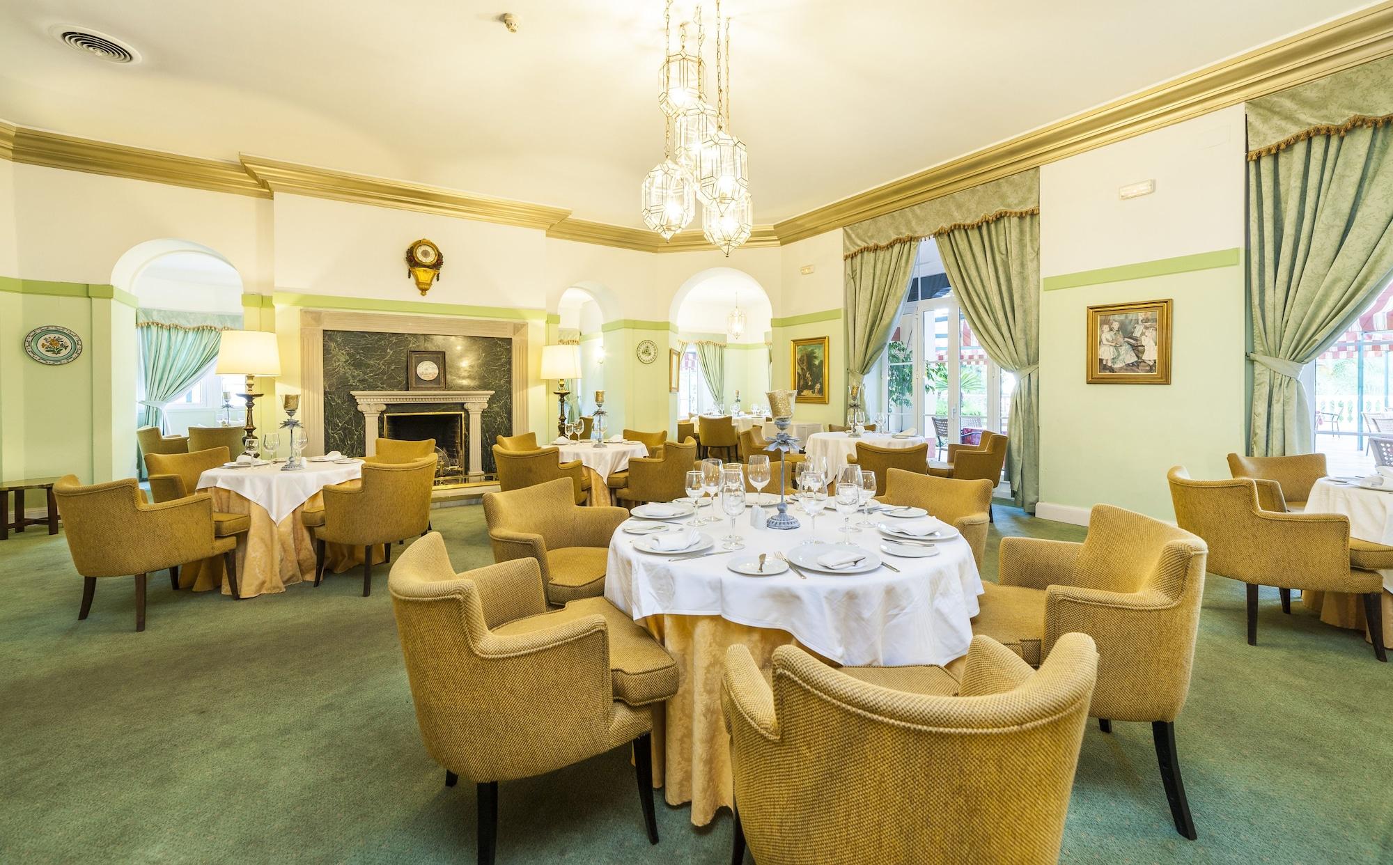 Restaurant Globales Reina Cristina