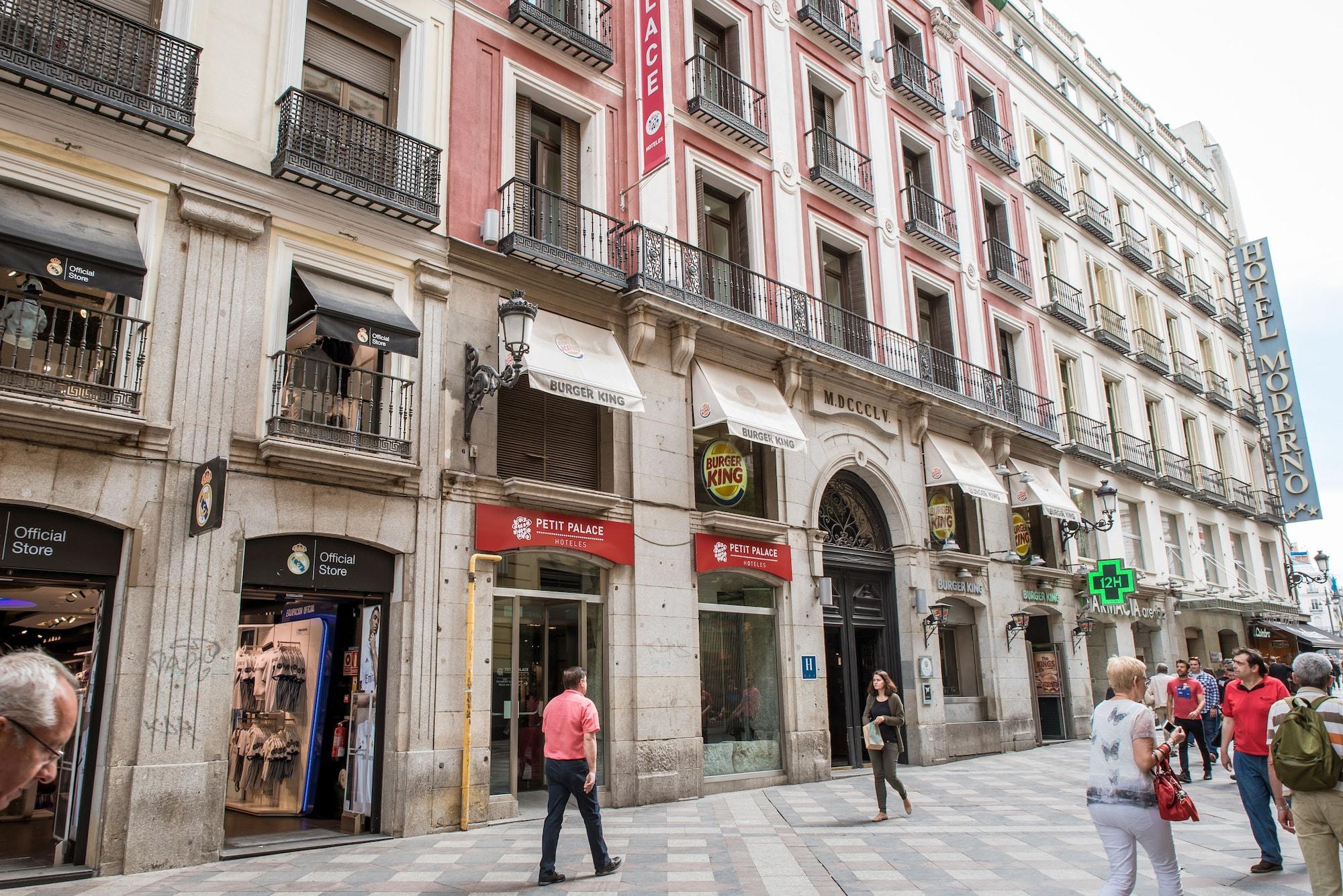 Vista Exterior Petit Palace Puerta del Sol