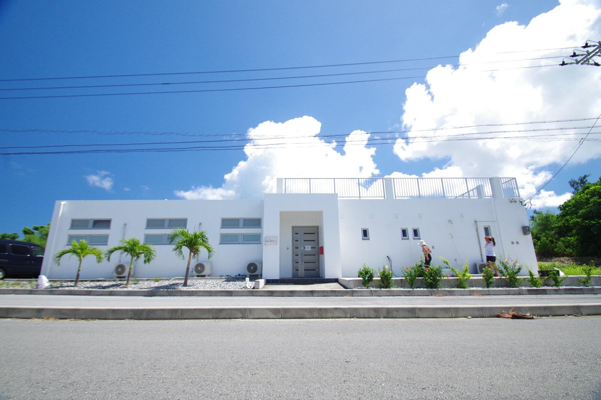Varios Guest house UmiOto