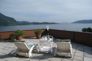 Alquiler Vacacional - Studio with a breathtaking view of Lake Maggiore, incl. 1 PP Ged.