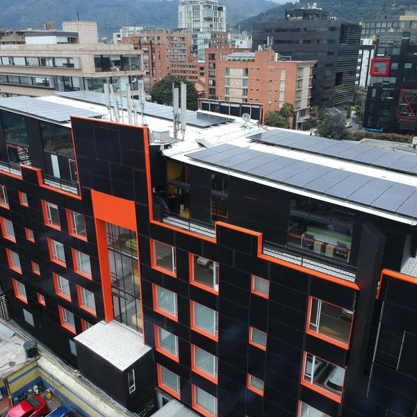 Richmond Suites Hotel