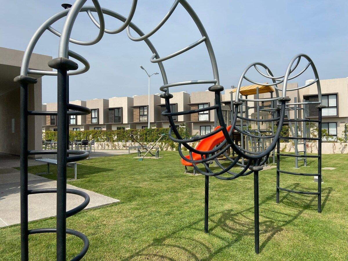 Instalaciones Recreativas Estancia Ideal con Piscina, a 15 Min Playa