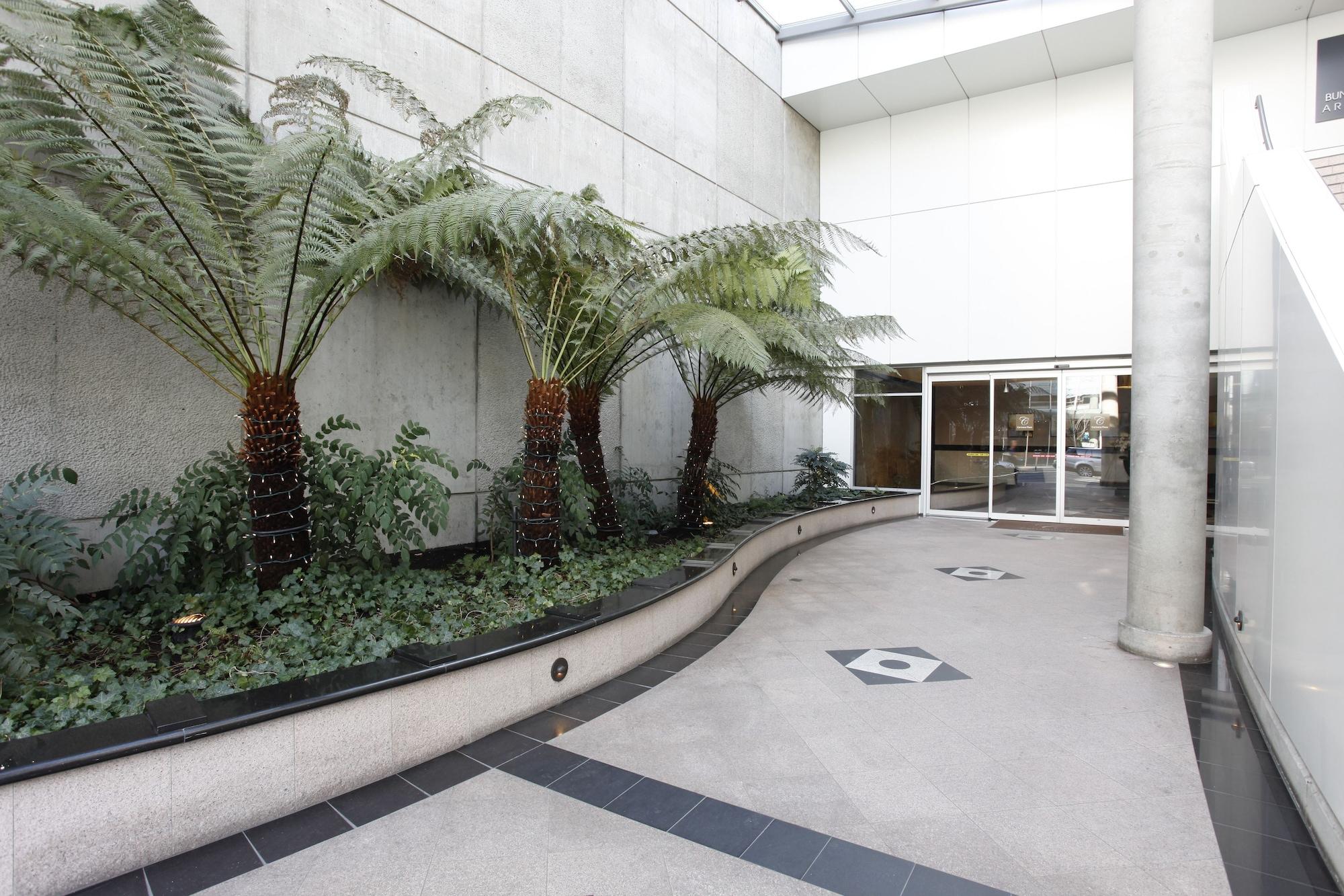 Vista Exterior Carmana Hotel & Suites