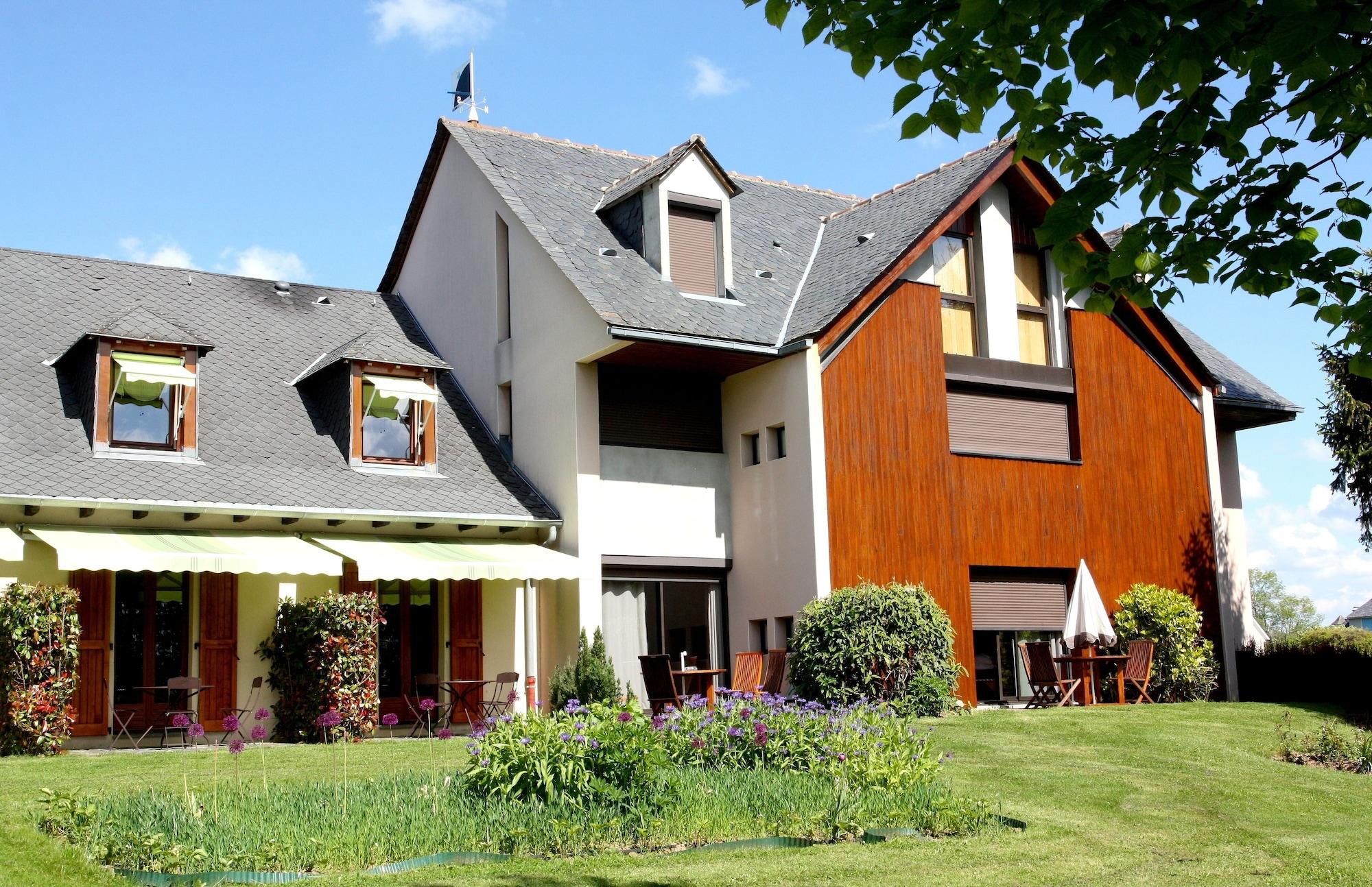 Vista Exterior Auberge du Barrez