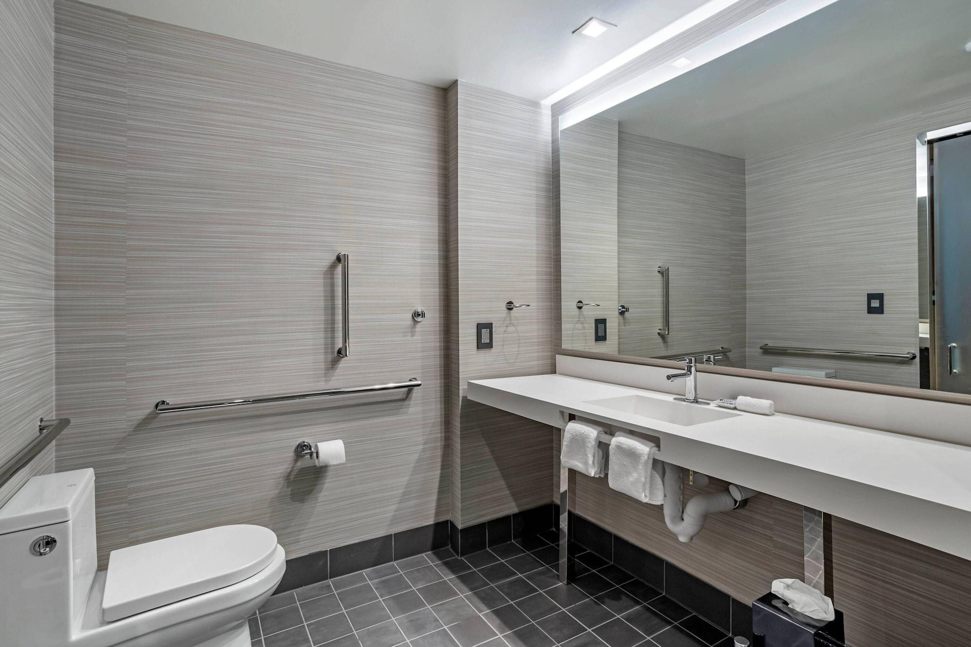 Hotel AC Hotel by Marriott Washington DC Convention Center