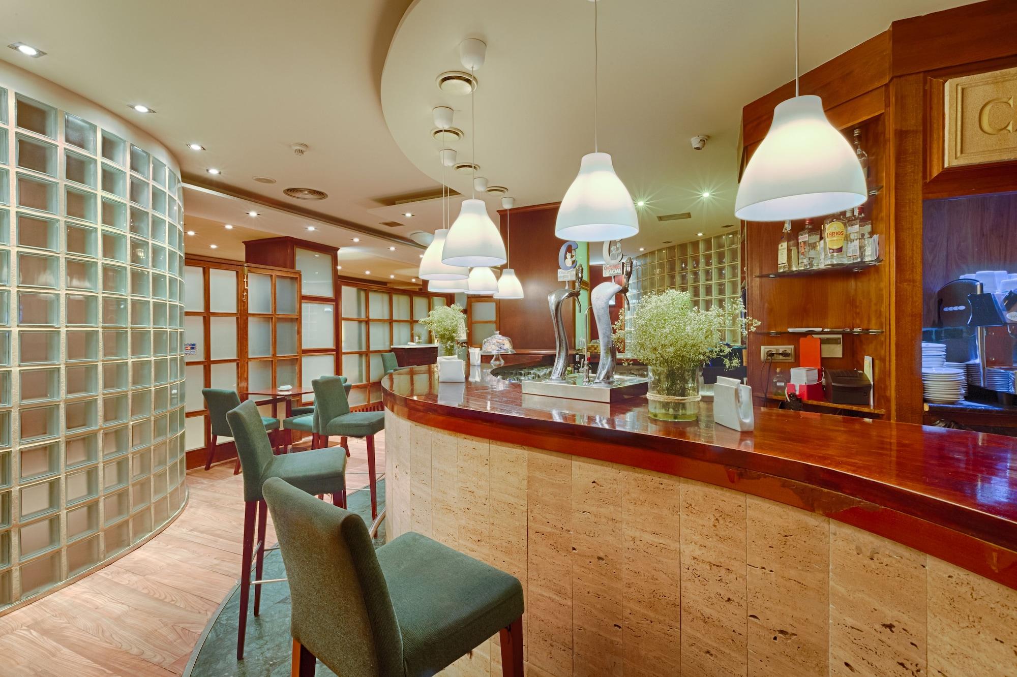 Bar/Salón Hotel Cervantes