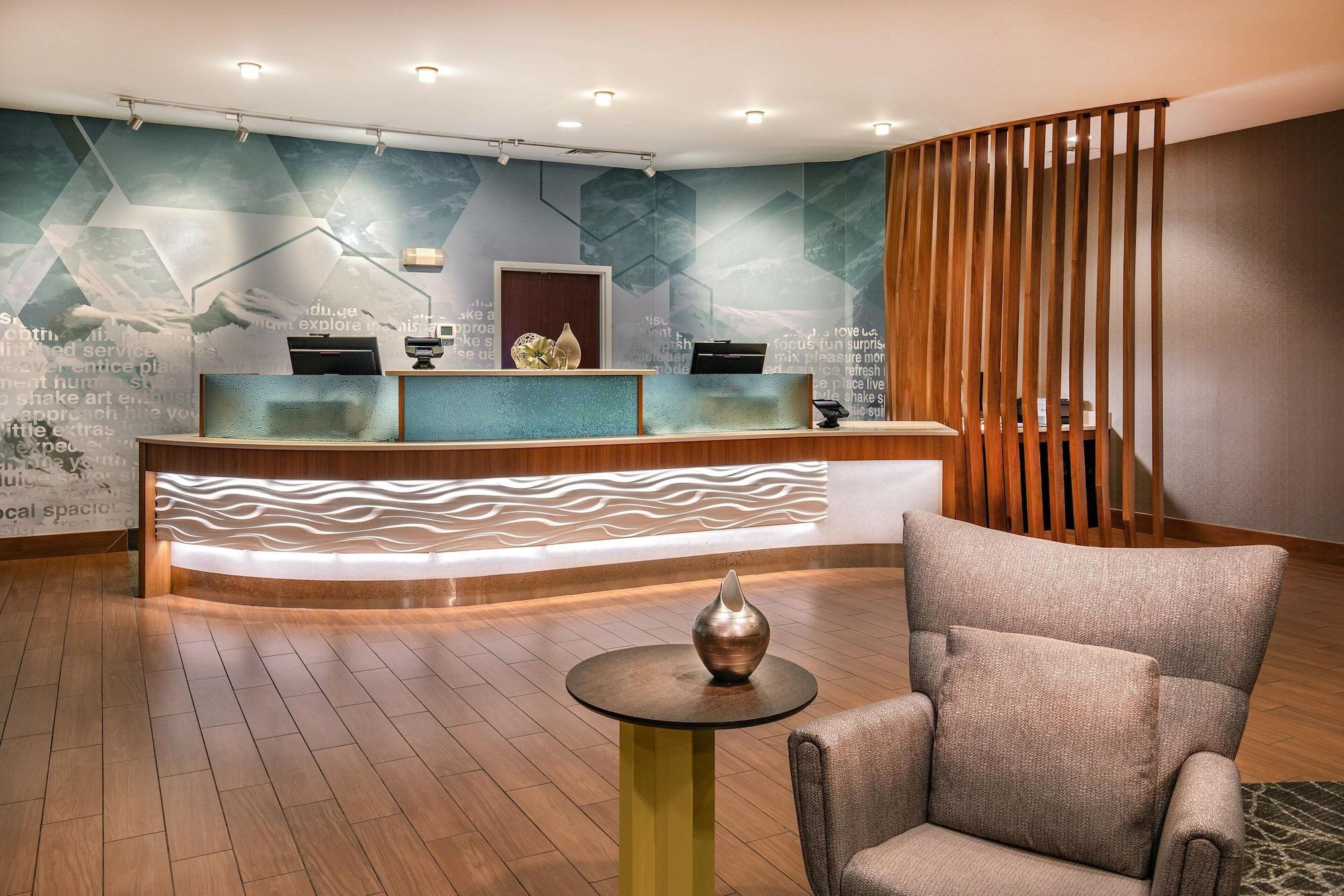 Vista Lobby SpringHill Suites by Marriott Hershey Near the Park
