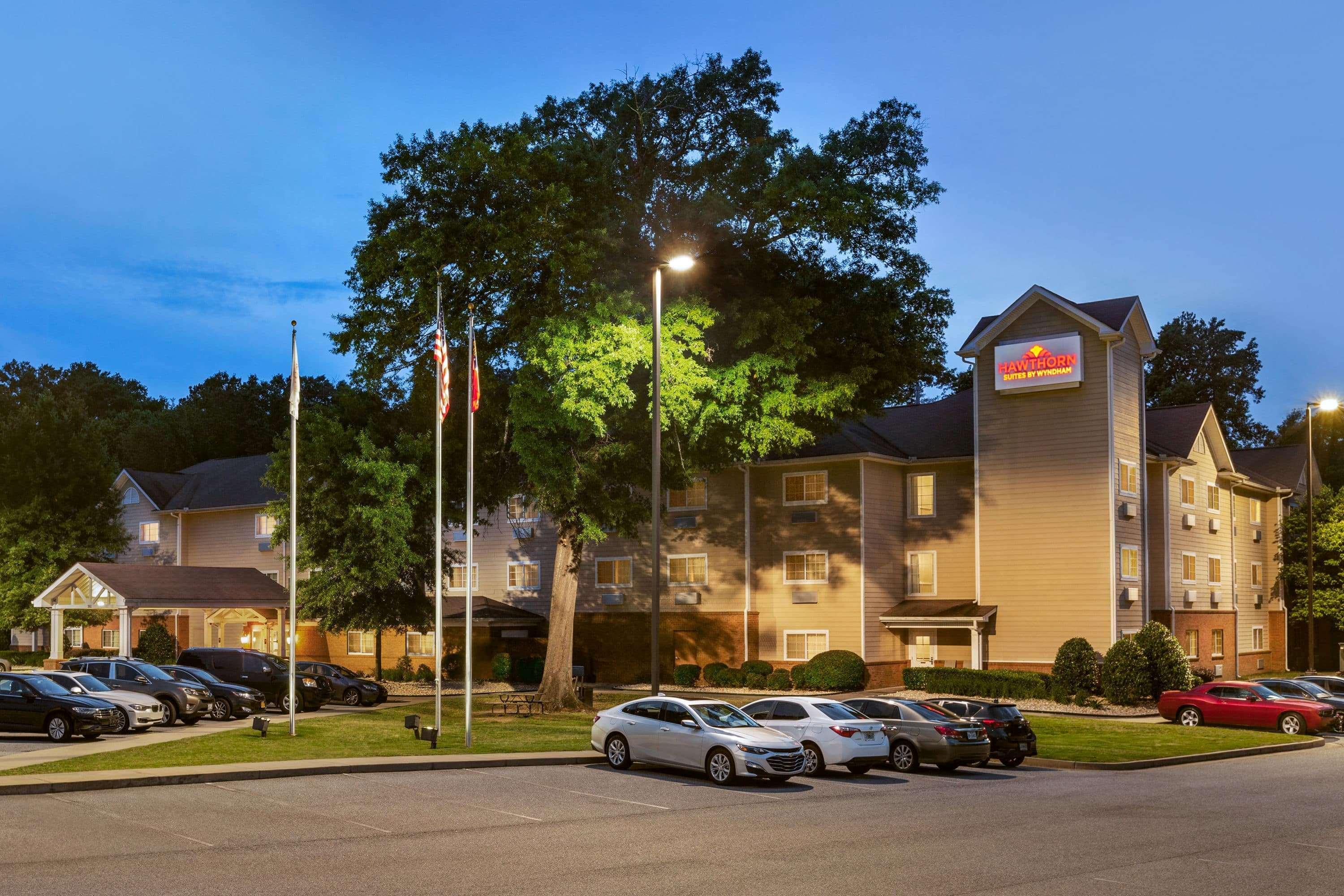 Vista Exterior MainStay Suites Columbus