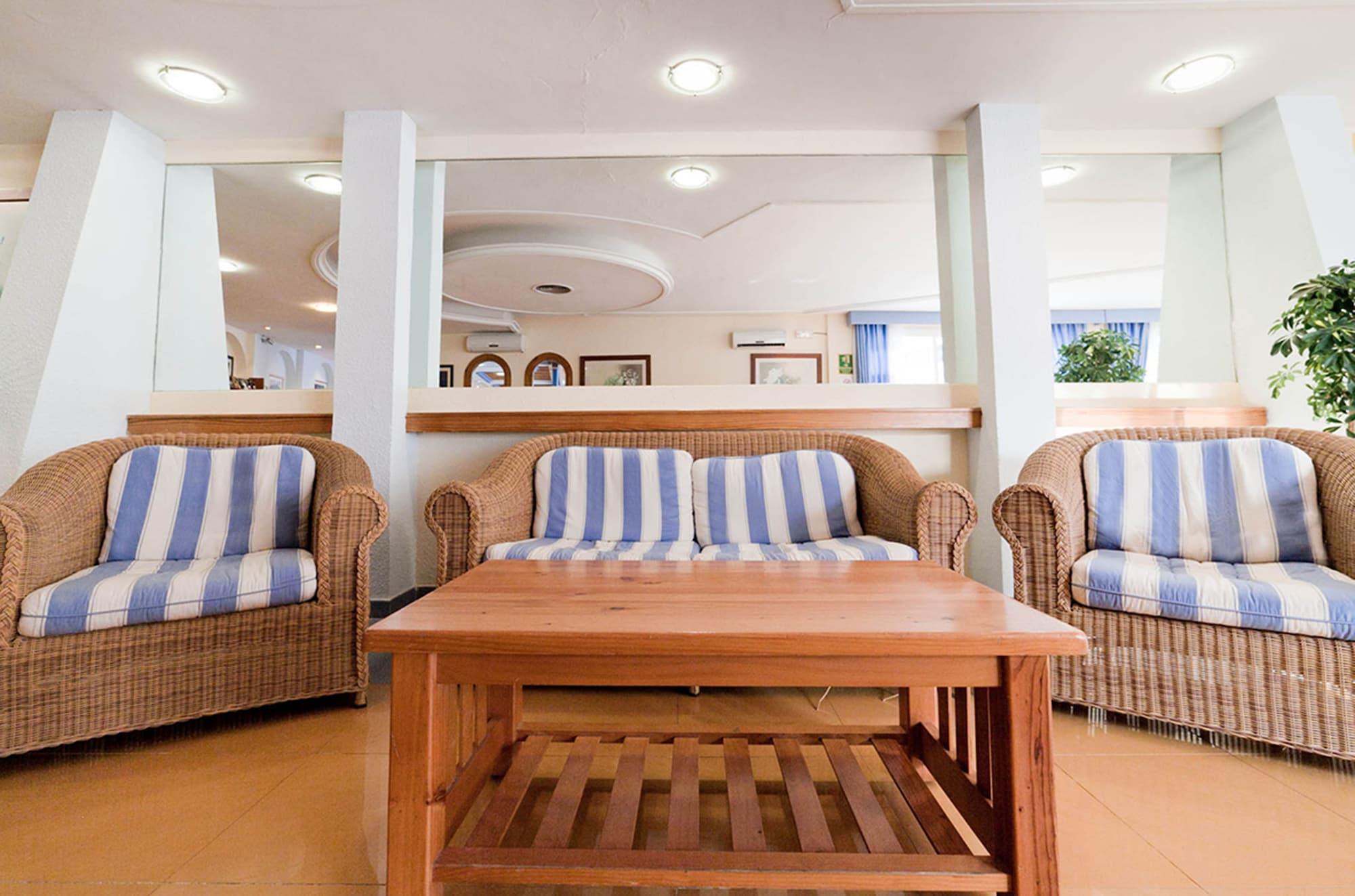 Vista Lobby Aparthotel Vibra Lux Mar