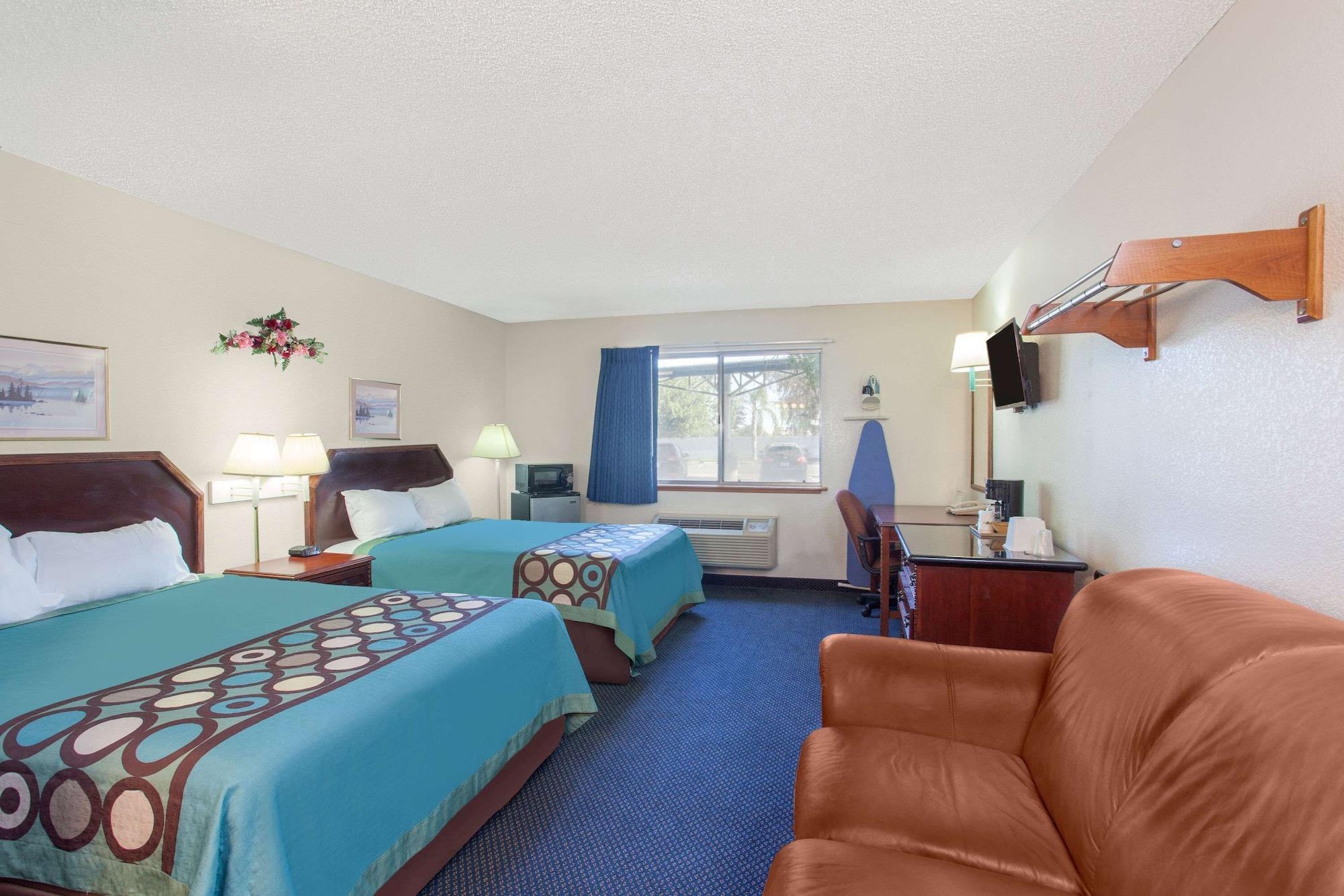 Habitación Super 8 by Wyndham Selma/Fresno Area