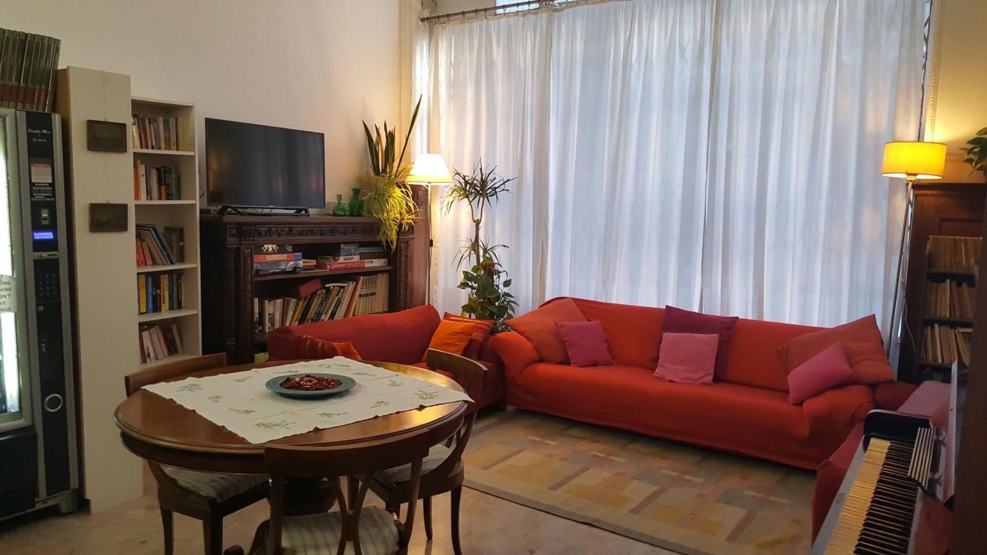 Vista Lobby Ostello Domus Civica